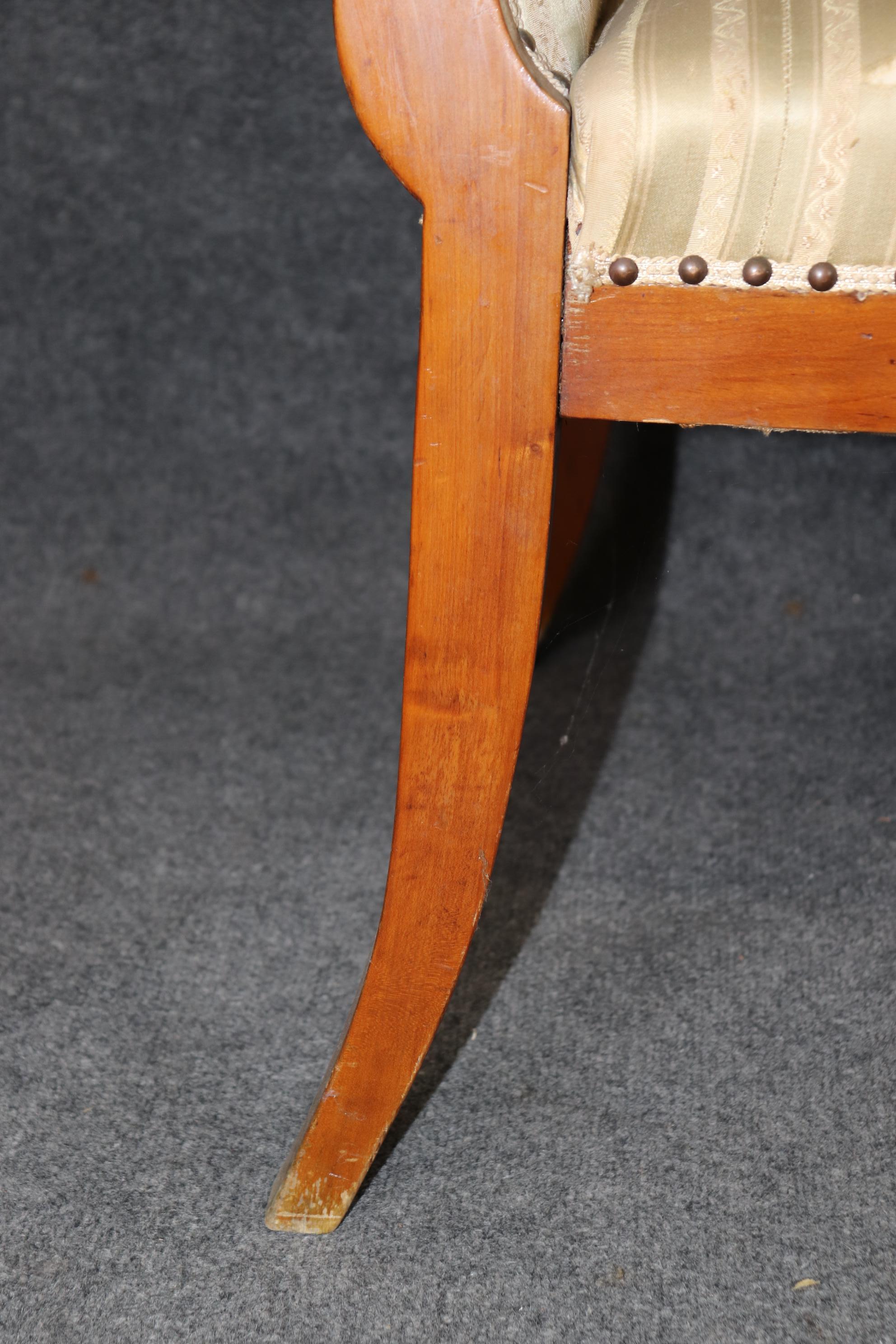 Antique 19th Century Inlaid Walnut Mixed Woods Continental Biedermeier Settee 1