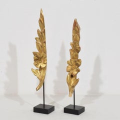 Antichi ornamenti in legno intagliato del XIX secolo in stile barocco Circa 1850