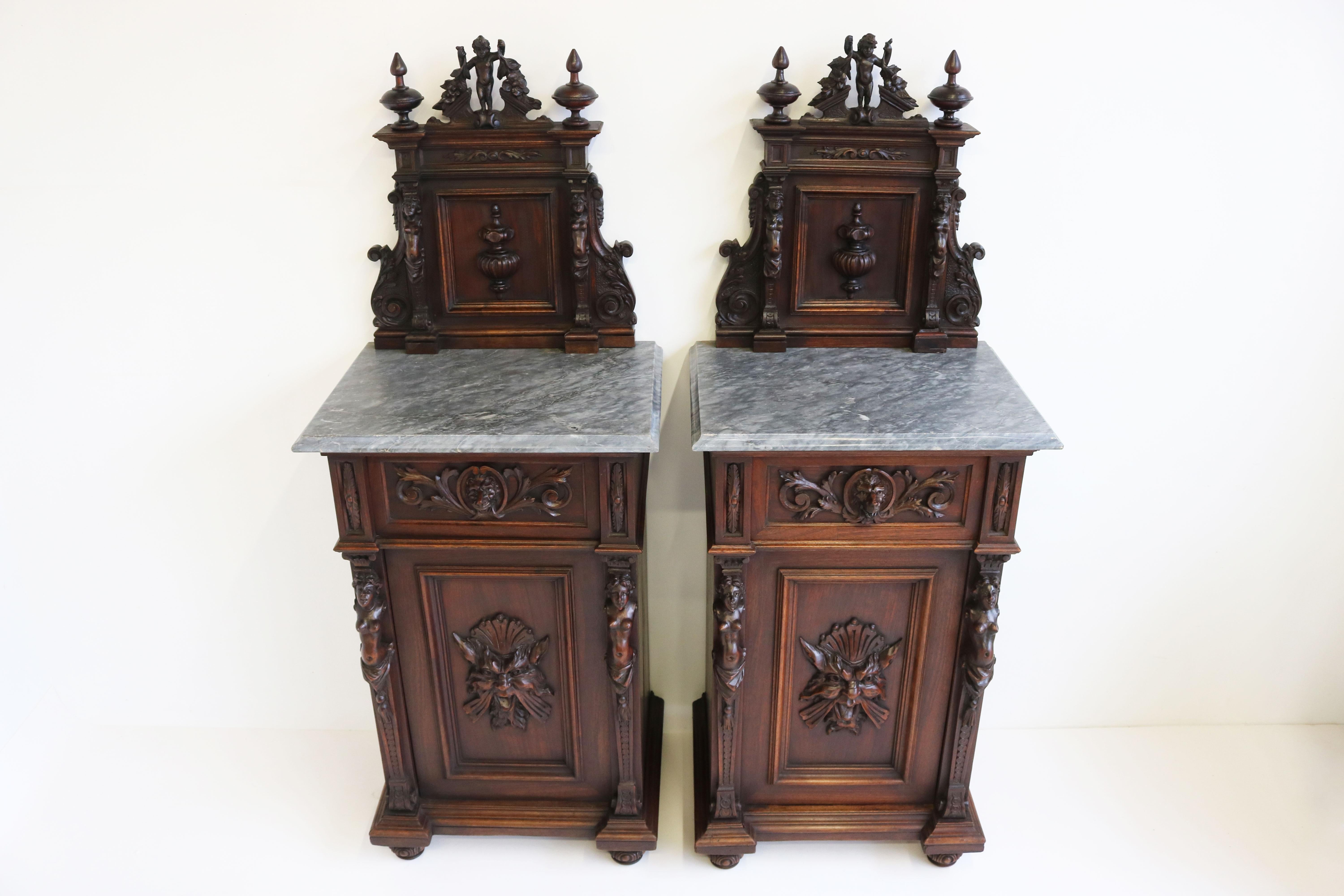 Marble Antique 19th Century Italian Renaissance Revival Bedside Tables / Nightstands For Sale