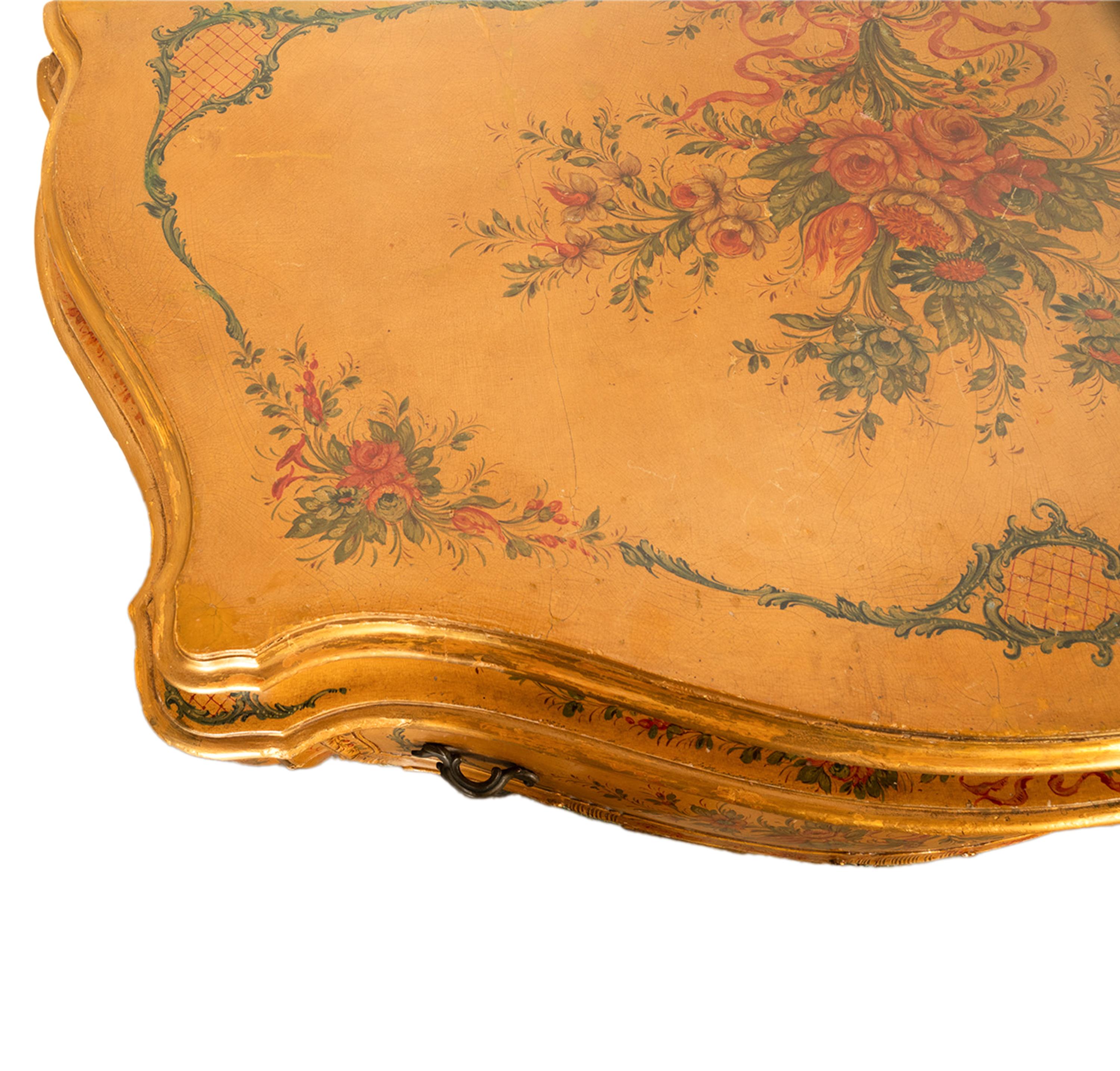 Antike italienische Rokoko-Kommode des 19. Jahrhunderts mit handgemalter Bombe 1820 im Angebot 6