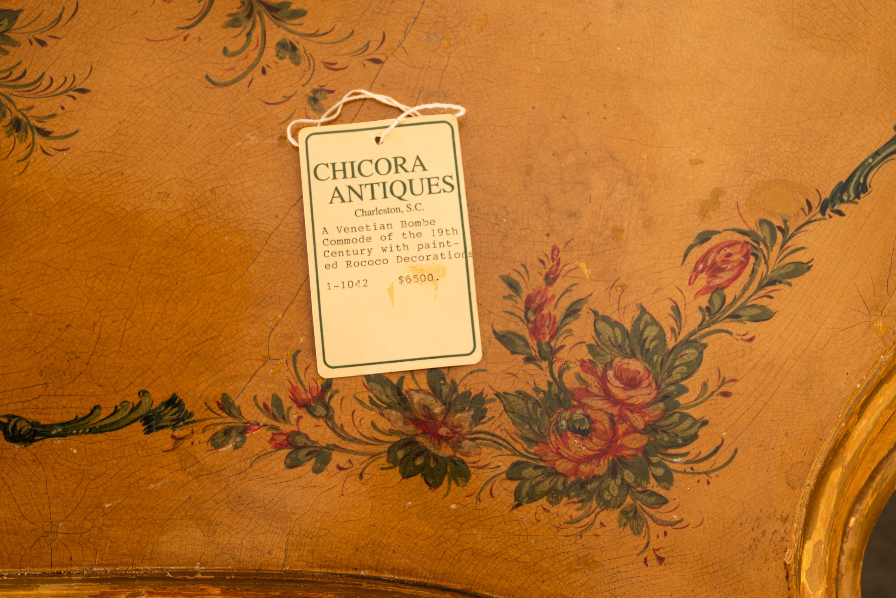 Antike italienische Rokoko-Kommode des 19. Jahrhunderts mit handgemalter Bombe 1820 im Angebot 8