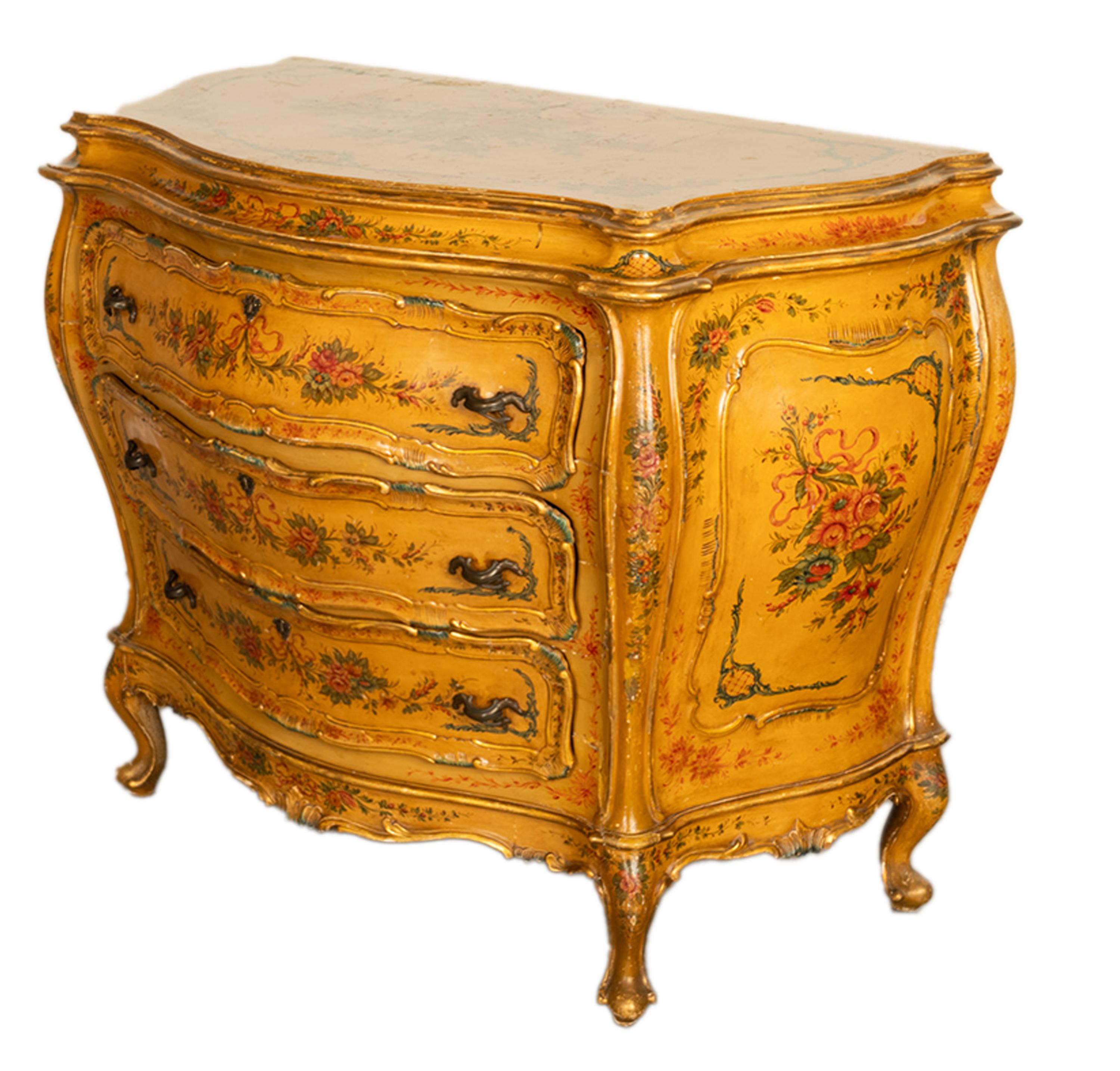 Antike italienische Rokoko-Kommode des 19. Jahrhunderts mit handgemalter Bombe 1820 im Angebot 2