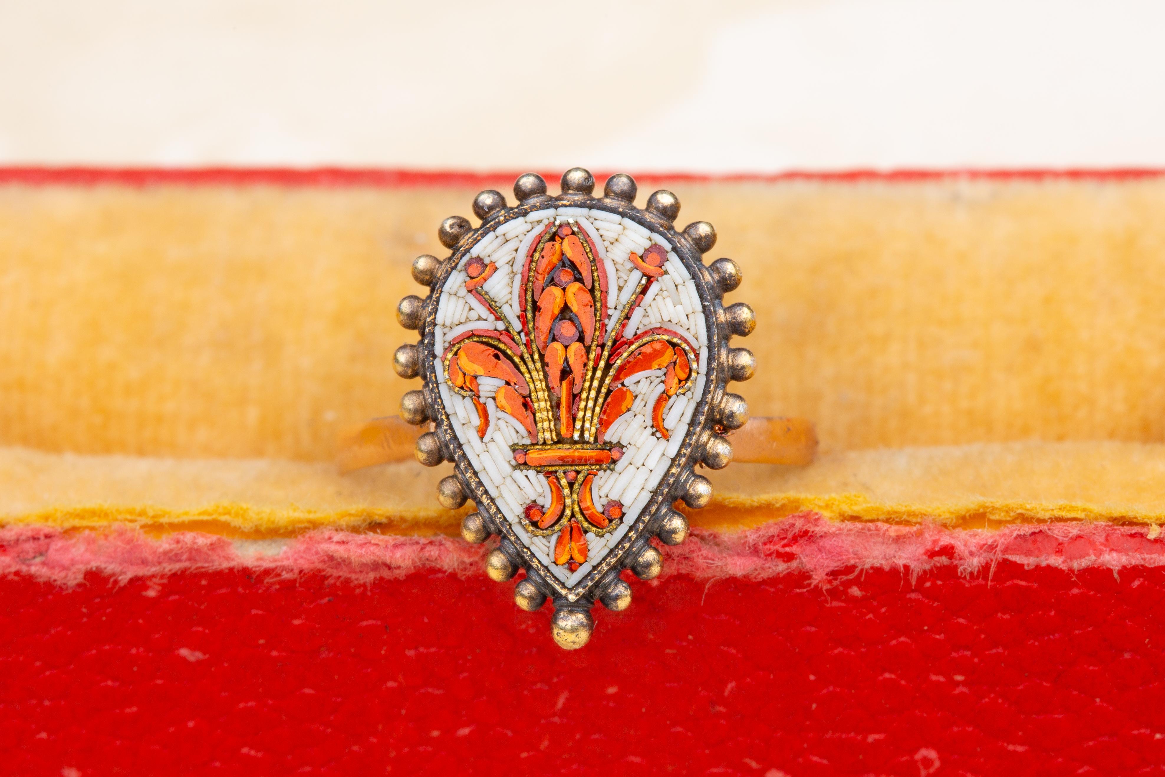 Antique 19th Century Italian Victorian 18K Gold and Silver Micromosaic Medici 3