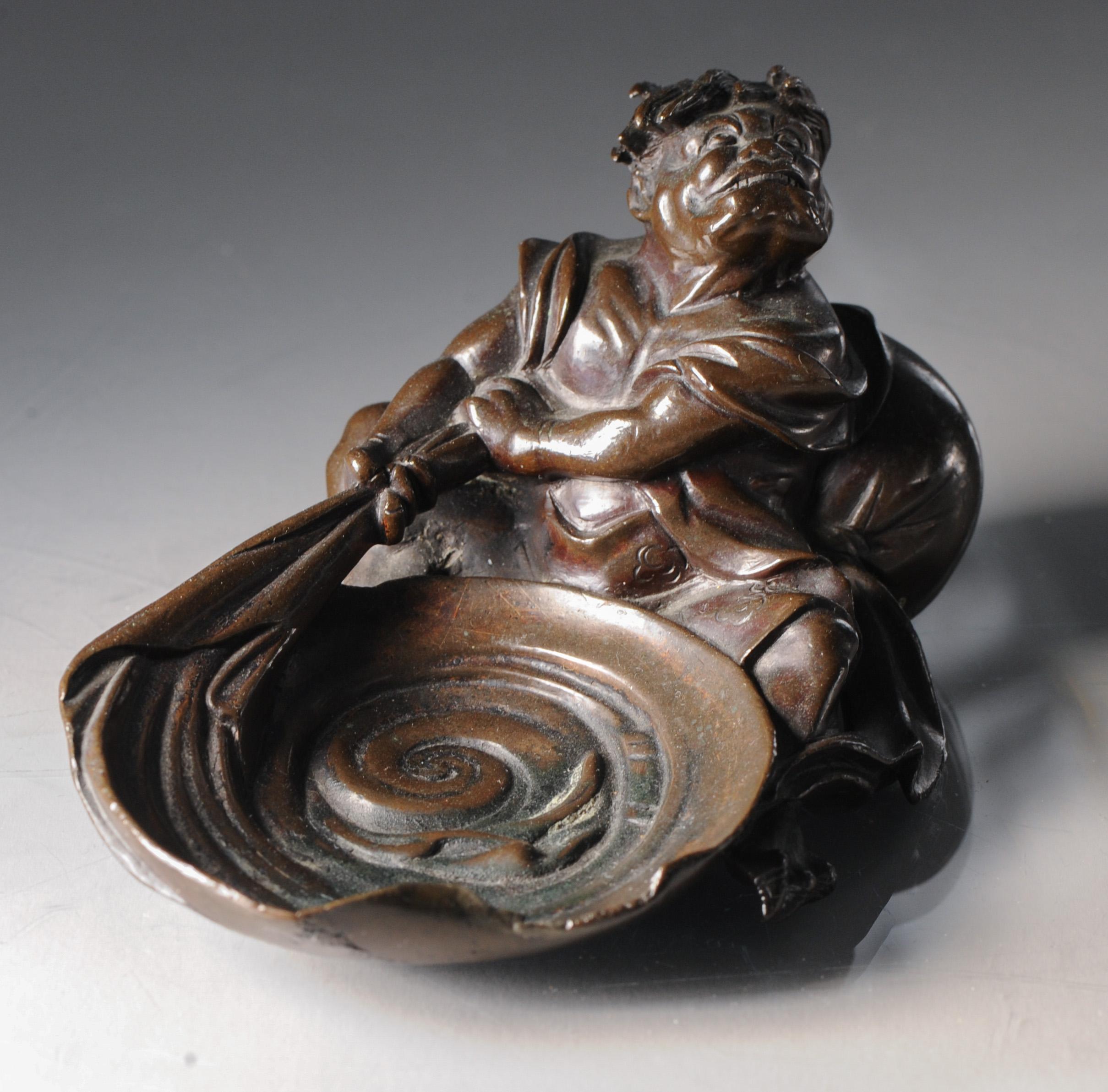 Antique 19th Century Japanese Bronze Okimono Figure Sitting Down, Japan 9