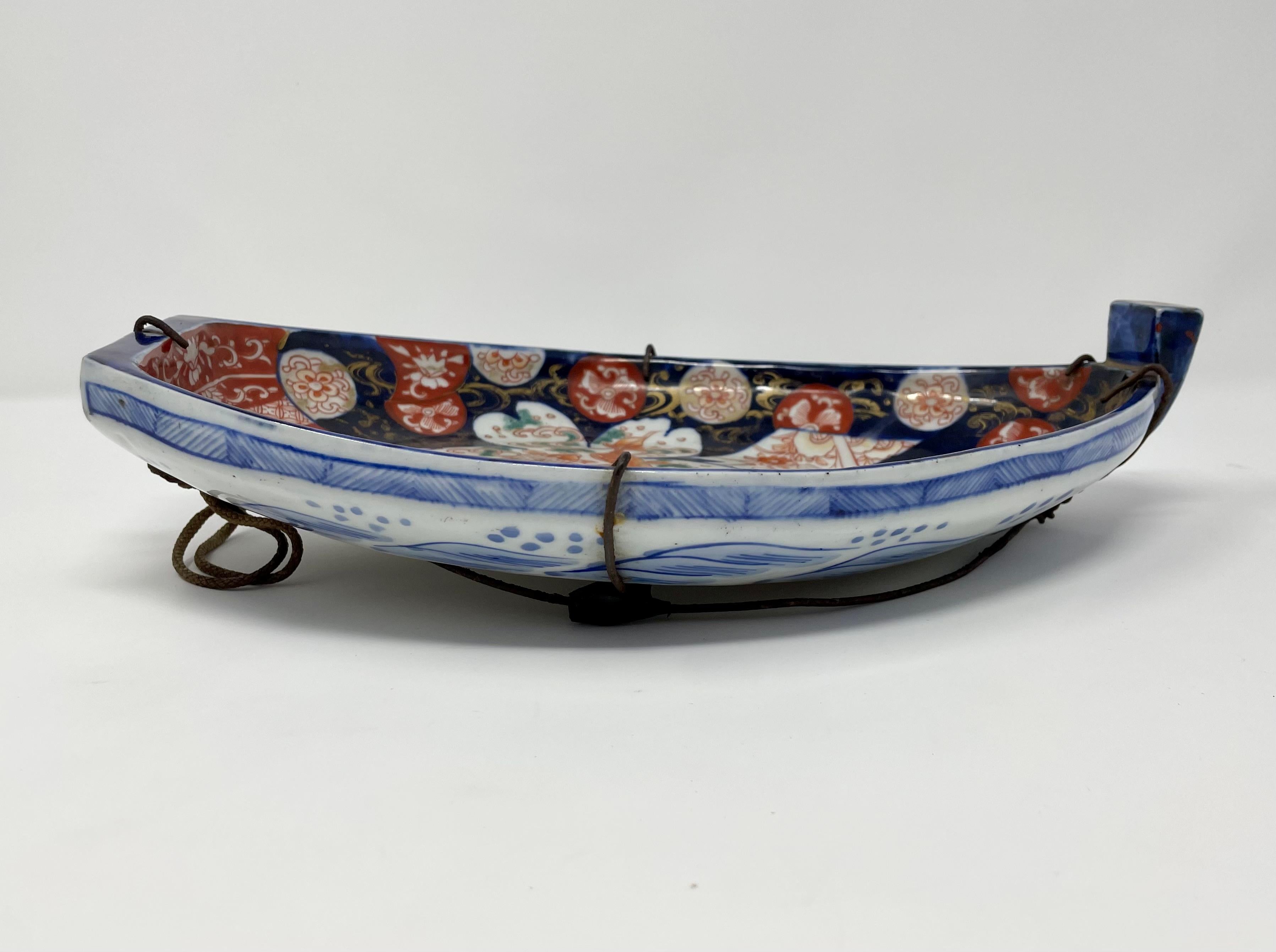 Porcelain Antique 19th Century Japanese Imari Plate For Sale