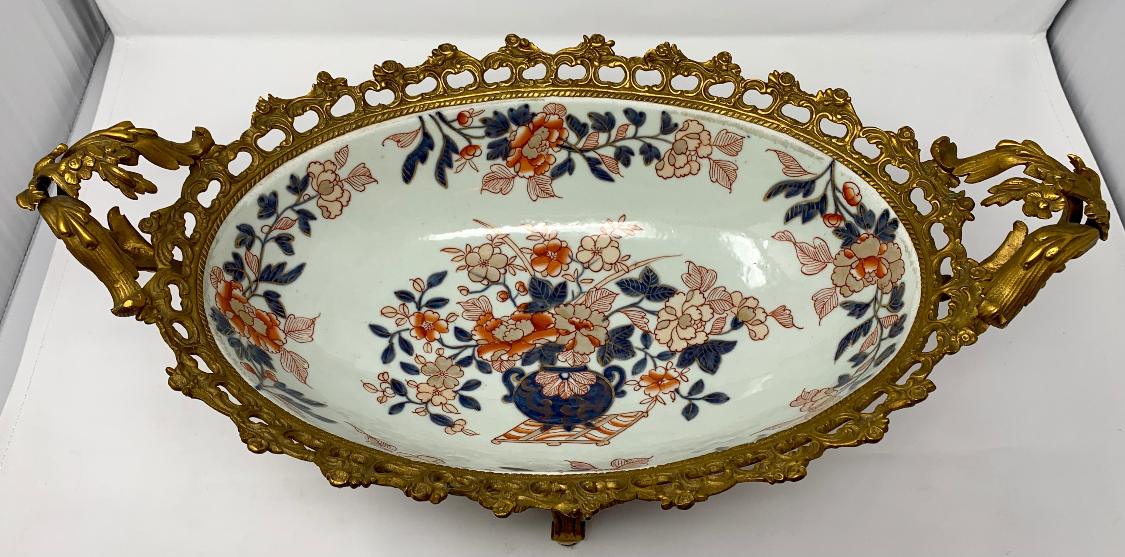 Antique 19th Century Japanese Imari Porcelain Centerpiece with Ormolu Mounts In Good Condition For Sale In New Orleans, LA