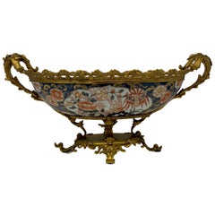 Antiguo Centro de Mesa de Porcelana Imari Japonesa del Siglo XIX con Soportes de Ormolu