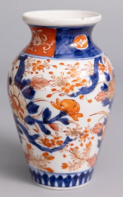 Antiguo Jarrón Japonés del Siglo XIX de Imari Porcelain