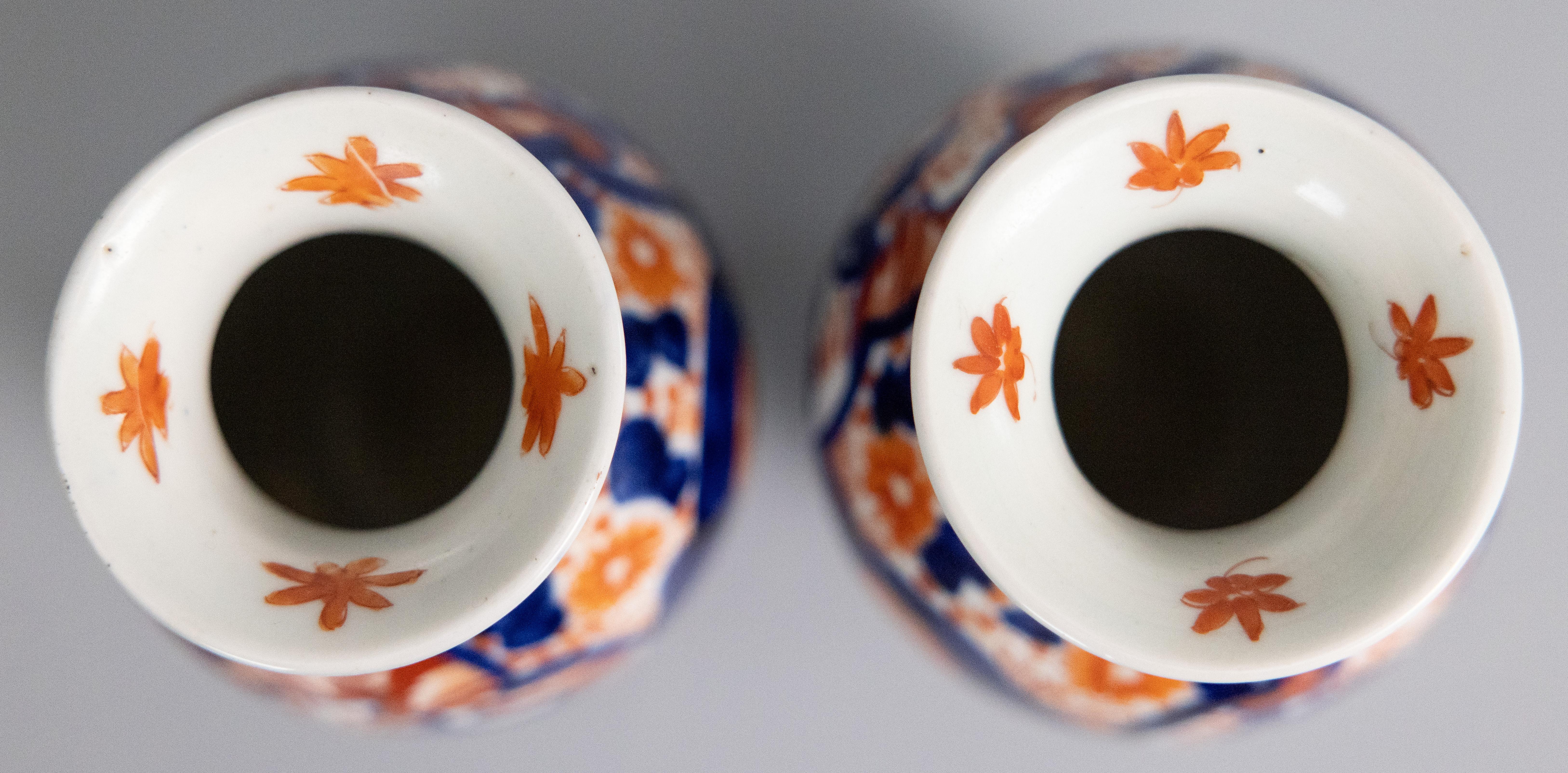XIXe siècle Paire de vases anciens en porcelaine Imari Porcelain du Japon du 19e siècle