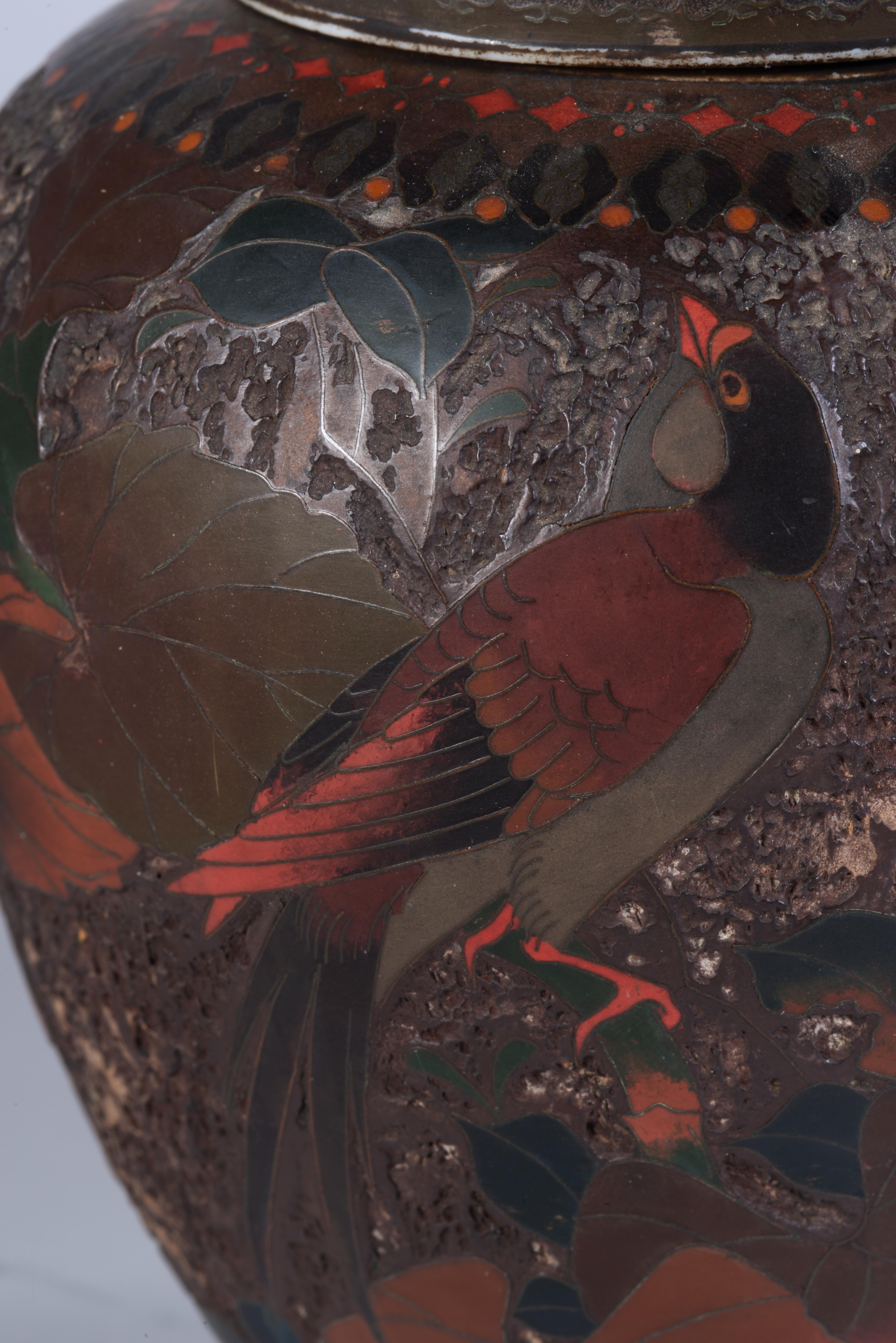 Meiji Ancien pot à gingembre en cloisonne d'écorce d'arbre Totai Shippo du Japon du 19e siècle en vente