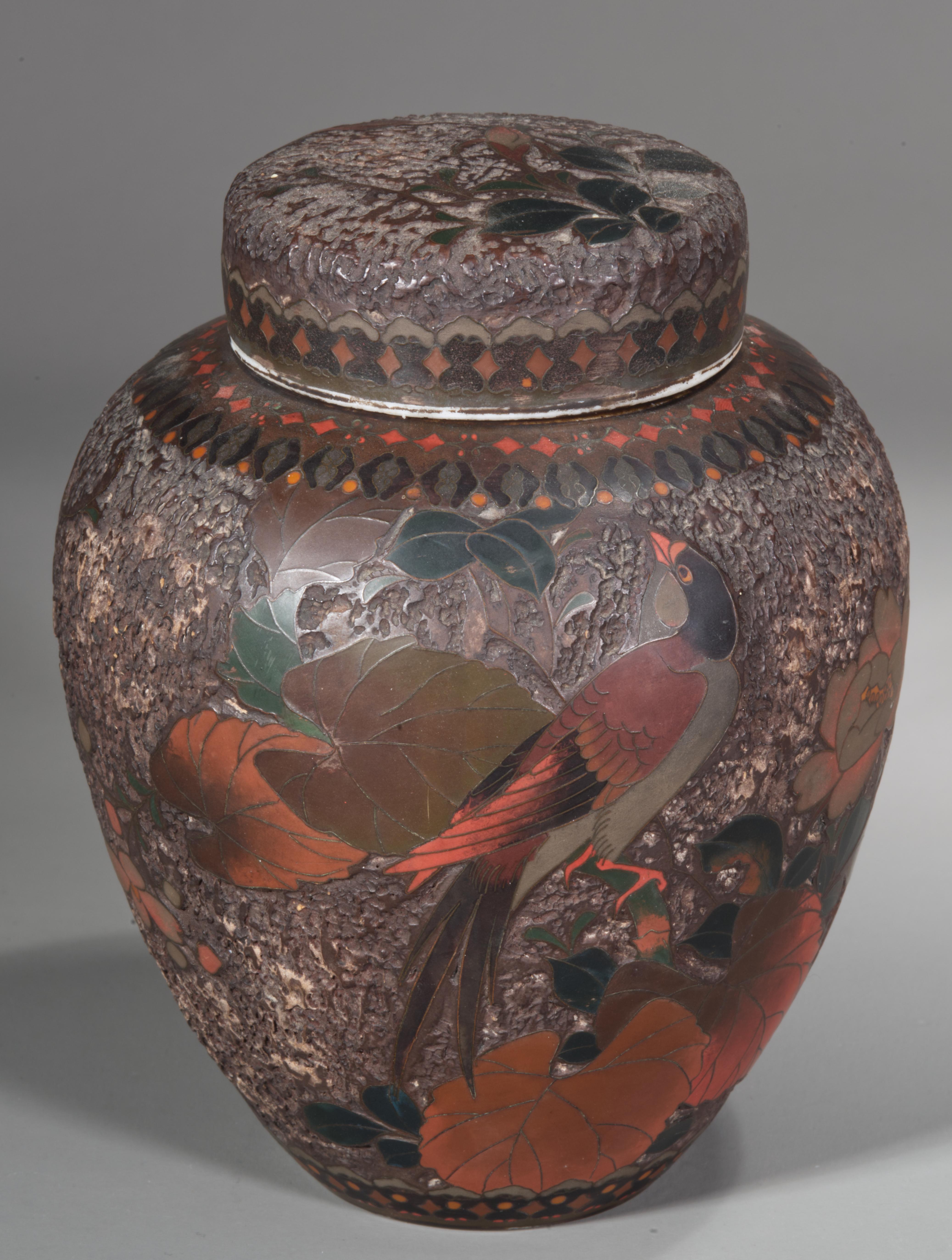 Antike 19. Jahrhundert japanische Totai Shippo Baumrinde Cloisonne Ingwer Krug (Emailliert) im Angebot