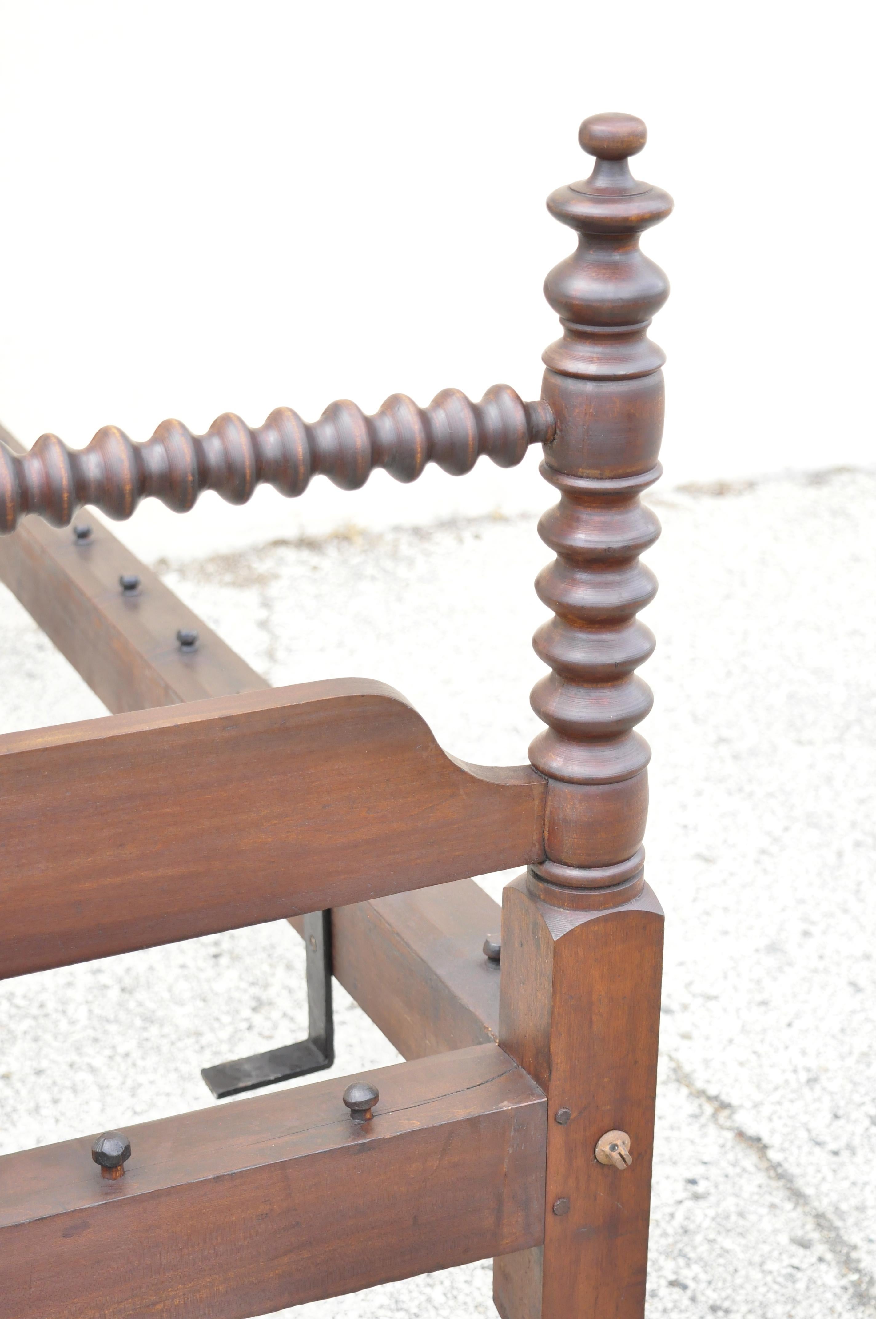 American Colonial 19th Century Jerry Lind Style 3/4 Full Size Cherry Spool Spindle Bed Frame