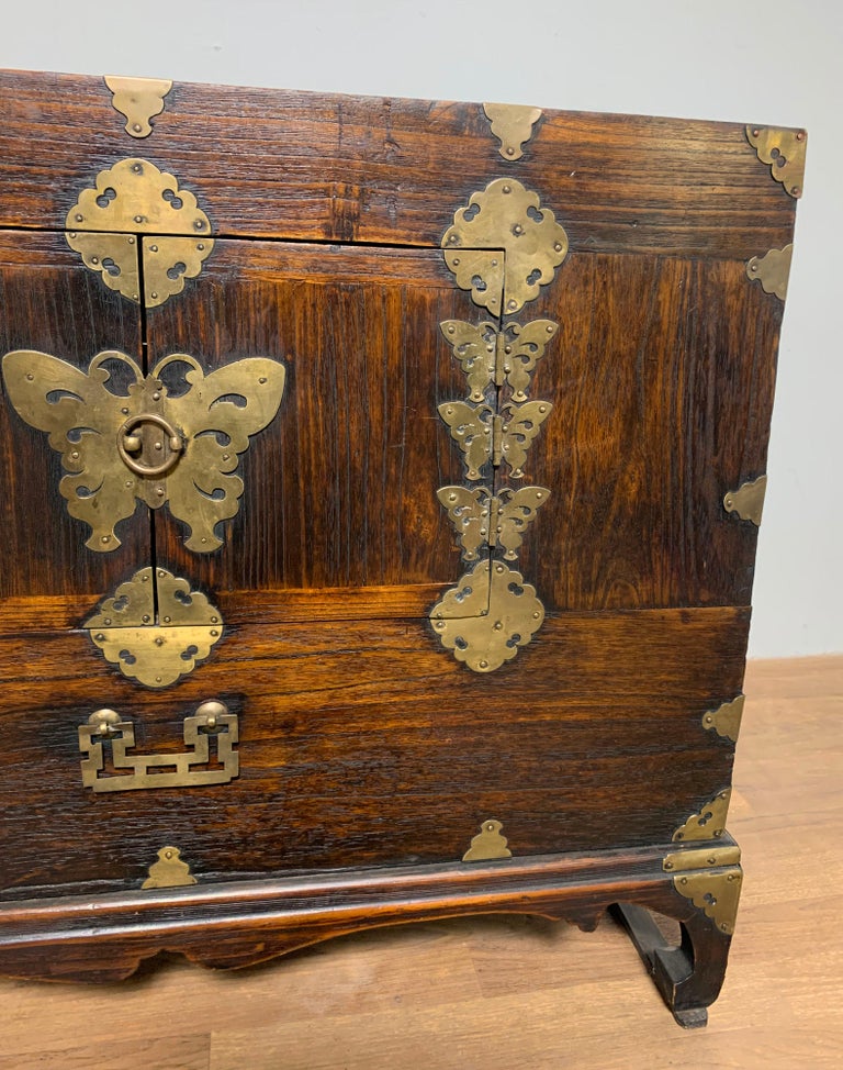 Antique 19th Century Korean Tansu Nong 'Blanket Chest' with Brass Hardware at 1stDibs