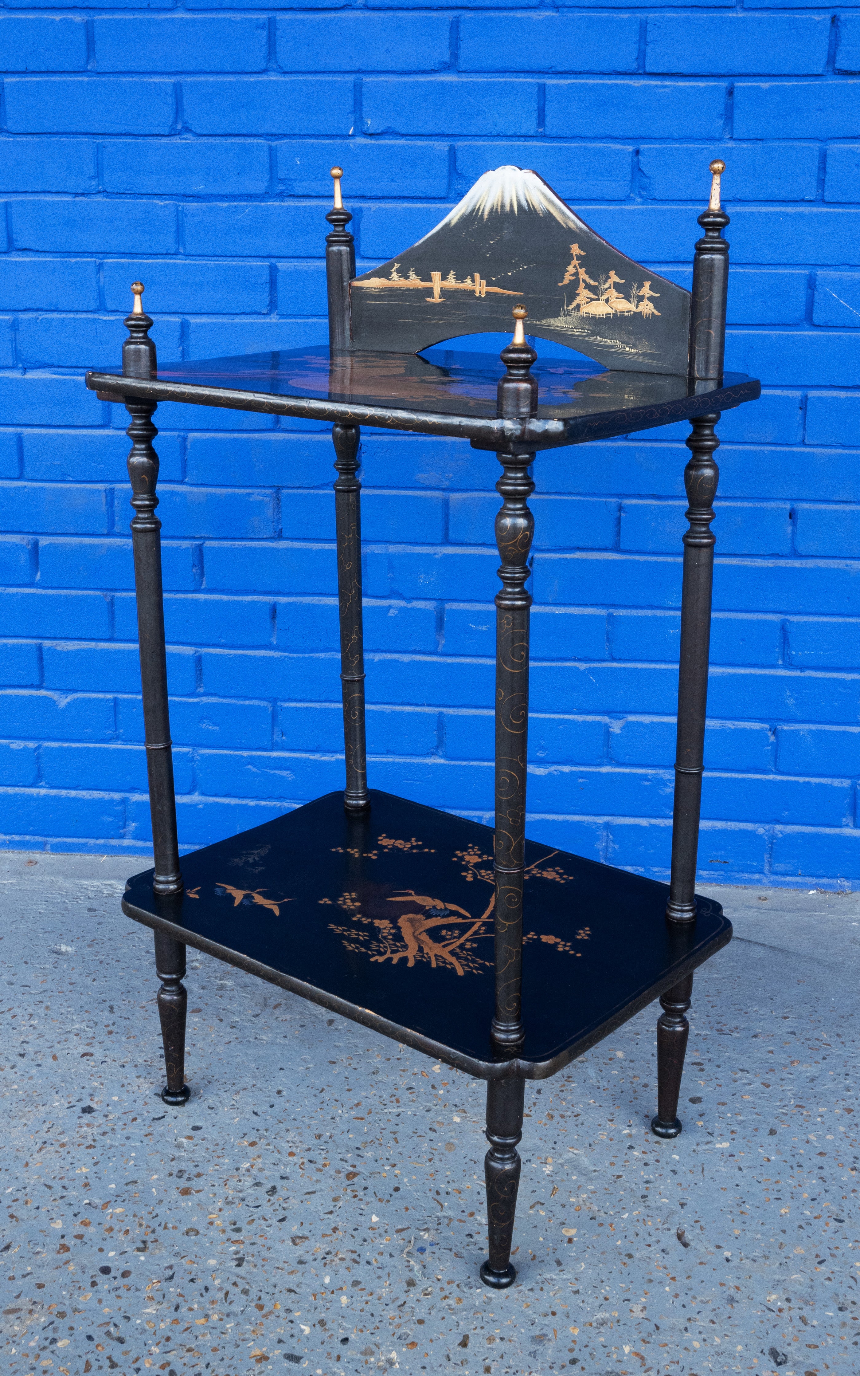 Antique 19th Century Lacquered Etagere Perret And Vibert, France
C.1890
In very good condition commensurate of age.