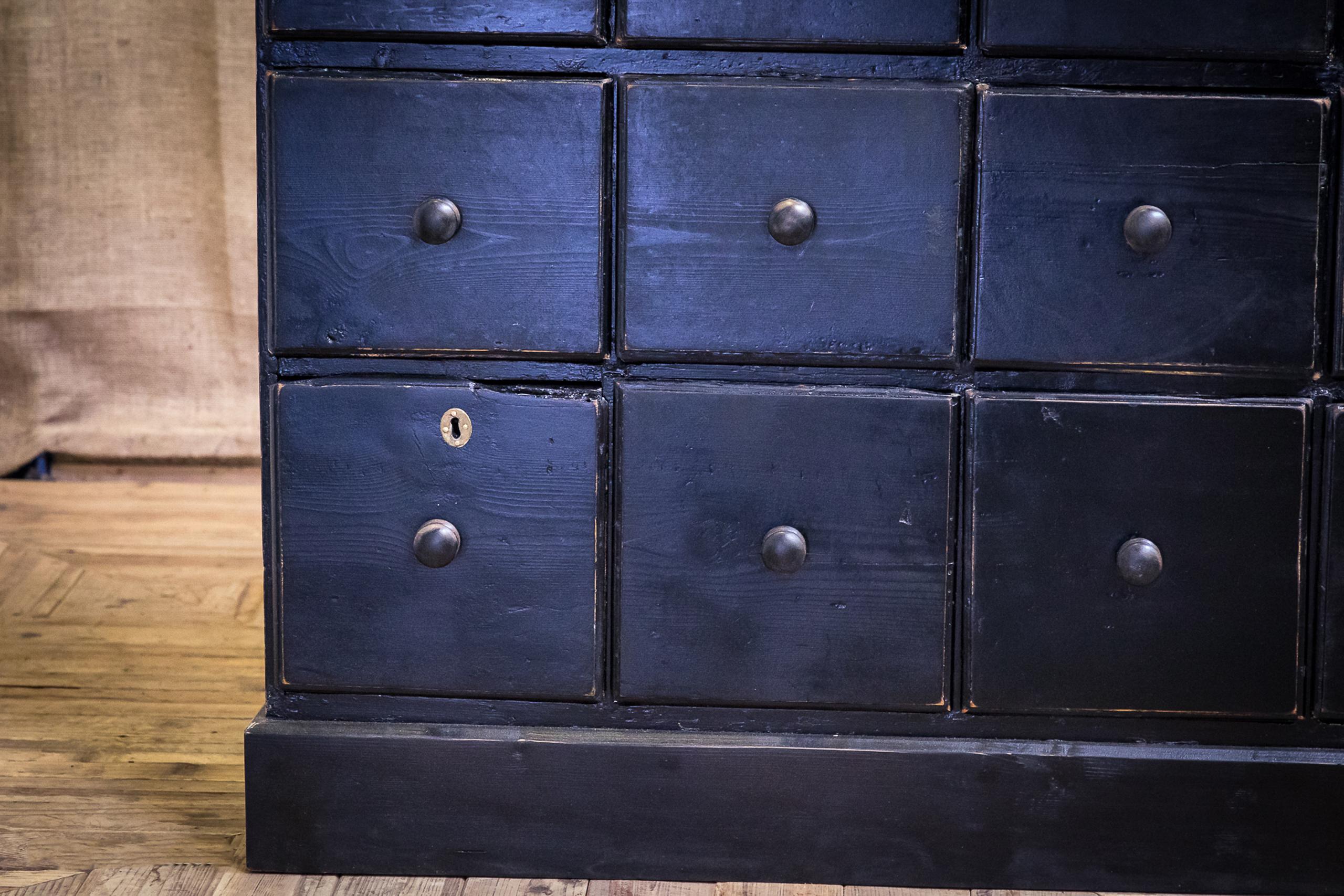 Antique 19th Century Large Bank of 12 Ebonized Apothecary Drawers In Good Condition In Pickering, North Yorkshire
