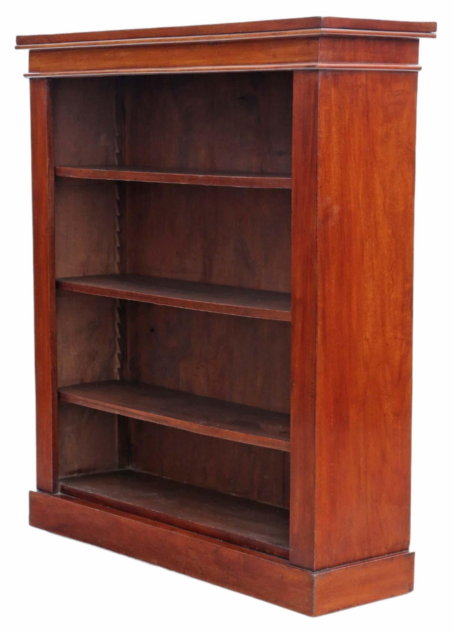 Antique, large, fine-quality 19th Century mahogany adjustable bookcase.

This bookcase exudes lovely quality and is rich in age, charm, and character.

Solid, with no loose joints, it exhibits just a few historic extinct woodworm holes on the back,