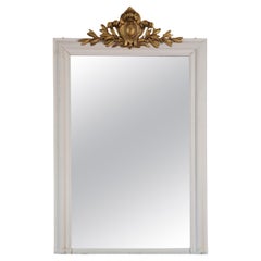 Antiguo siglo XIX Gran espejo de pared dorado blanco sobremantelado