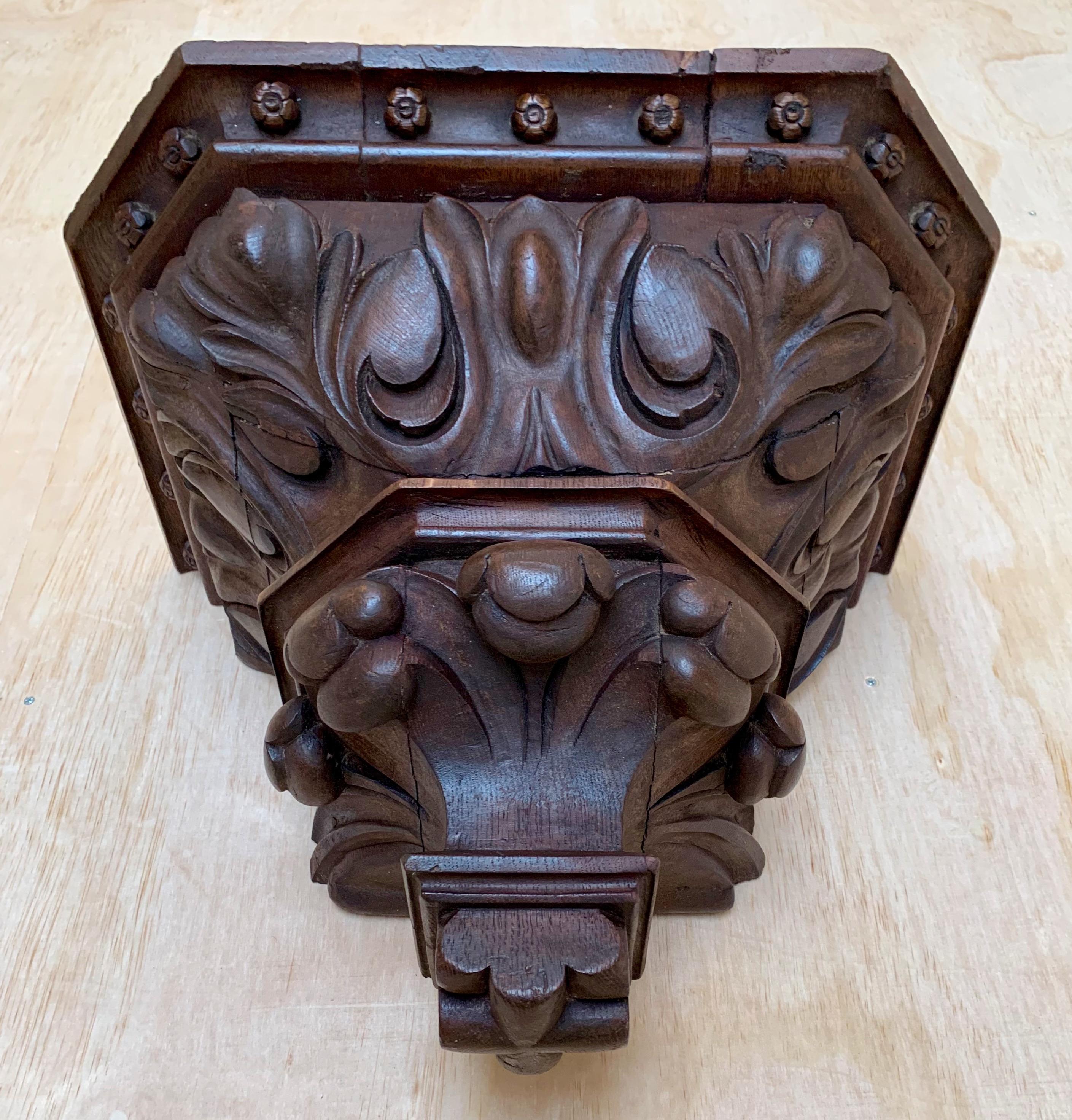 Impressive Large Size and Deeply Carved Oak Gothic Church Wall Bracket / Corbel For Sale 7