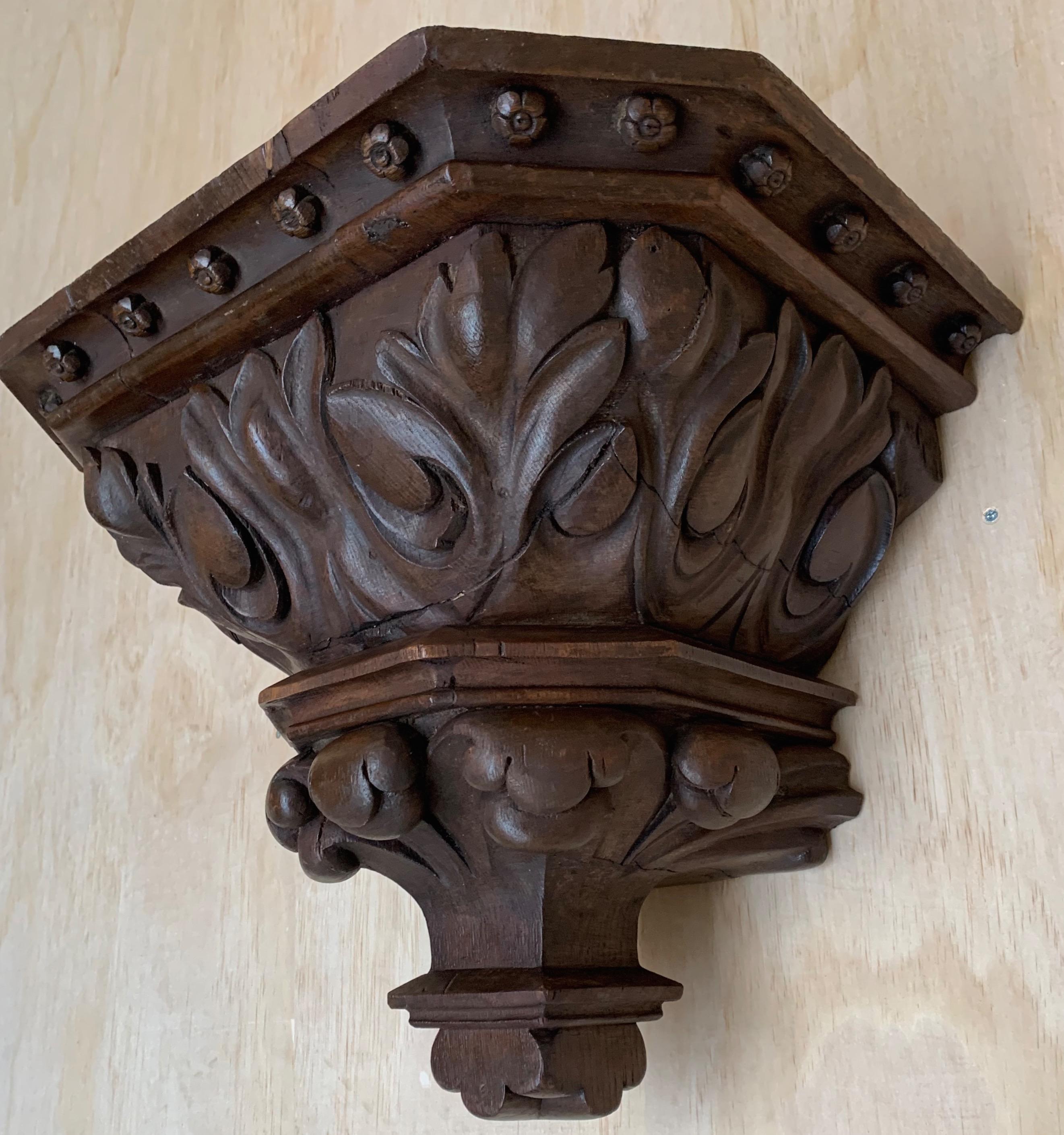 Impressive Large Size and Deeply Carved Oak Gothic Church Wall Bracket / Corbel For Sale 2