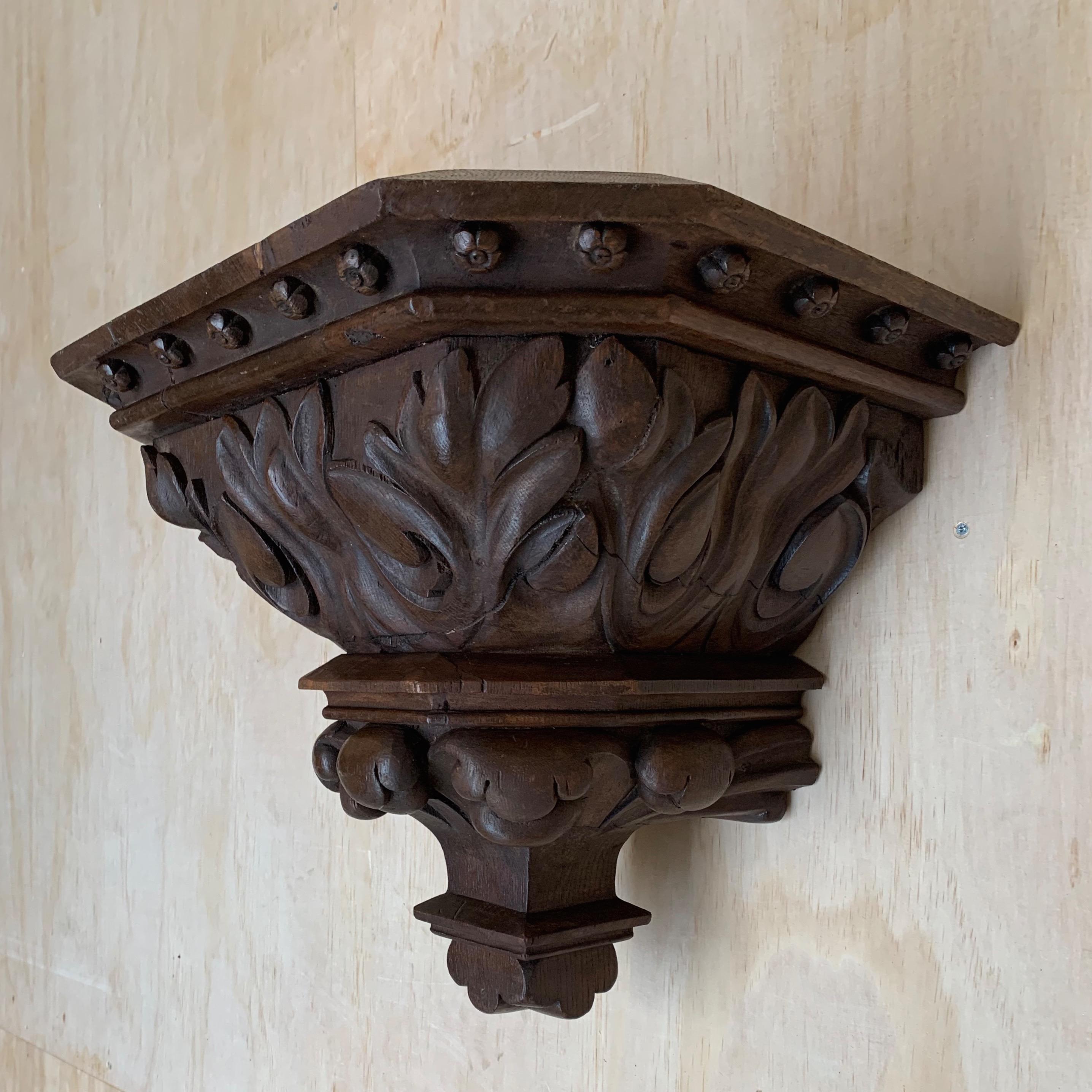 Impressive Large Size and Deeply Carved Oak Gothic Church Wall Bracket / Corbel For Sale 3
