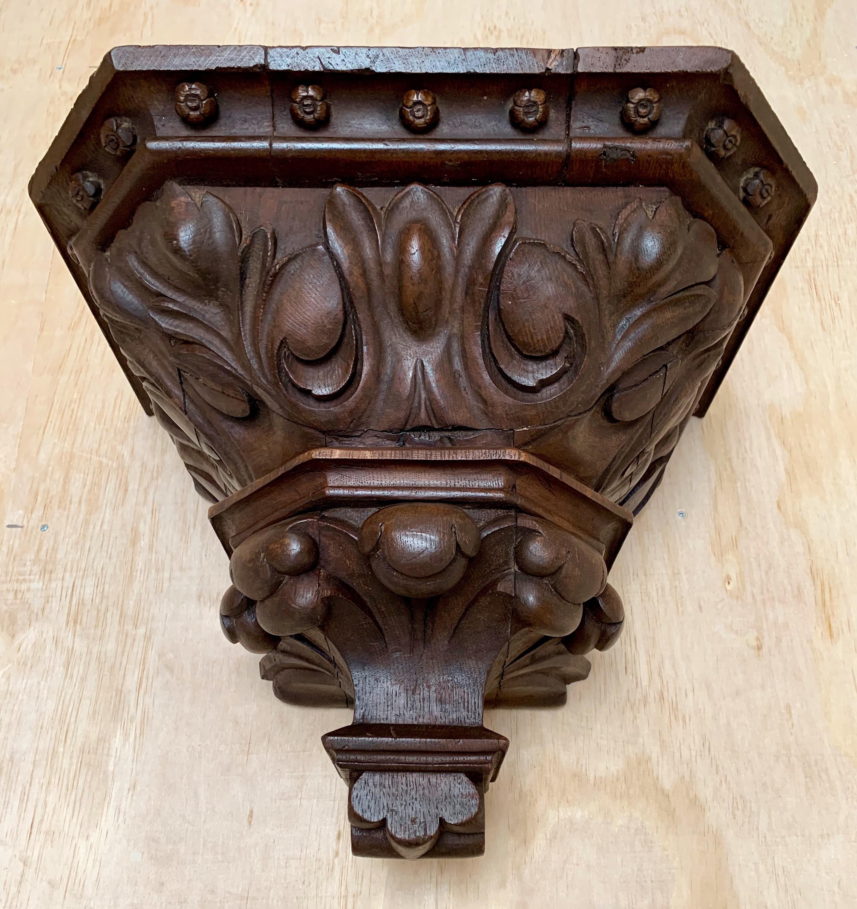 Impressive Large Size and Deeply Carved Oak Gothic Church Wall Bracket / Corbel For Sale 5