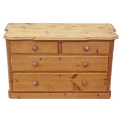 Antique 19th Century Large Pine Chest of Four Drawers – Fine Quality