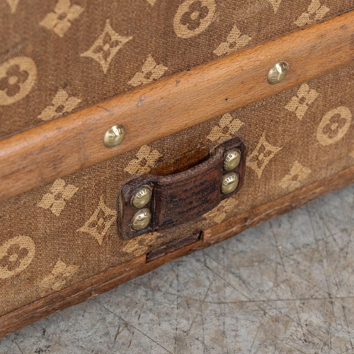 Antico baule da corriere Louis Vuitton del XIX secolo in tela intrecciata, Francia c.1896 in vendita 8