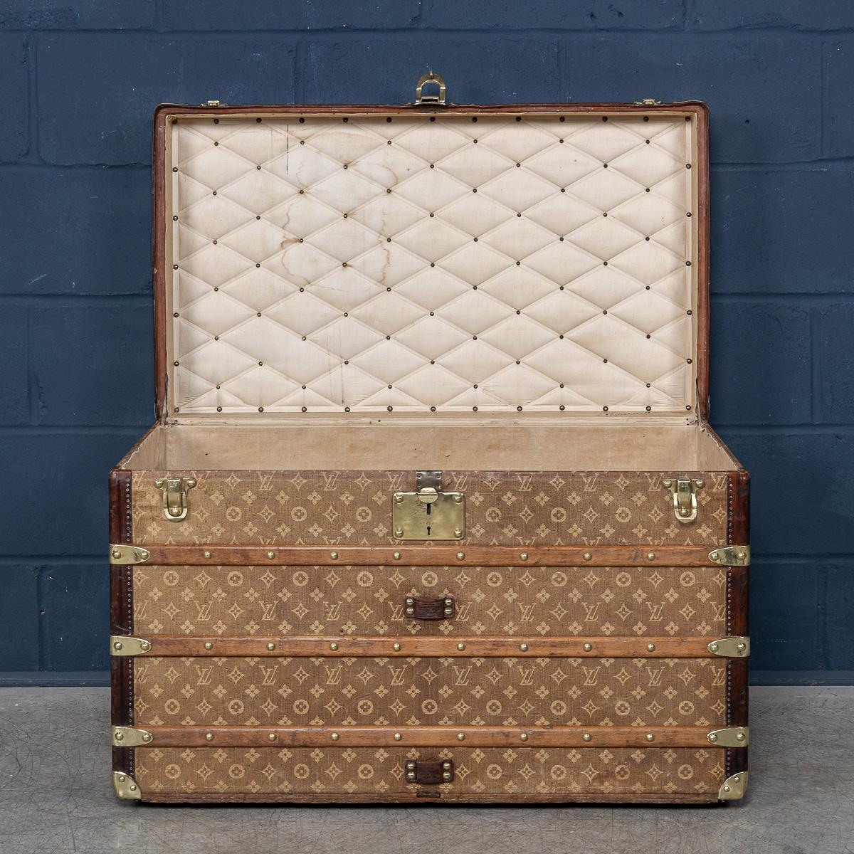 Antico baule da corriere Louis Vuitton del XIX secolo in tela intrecciata, Francia c.1896 in vendita 1
