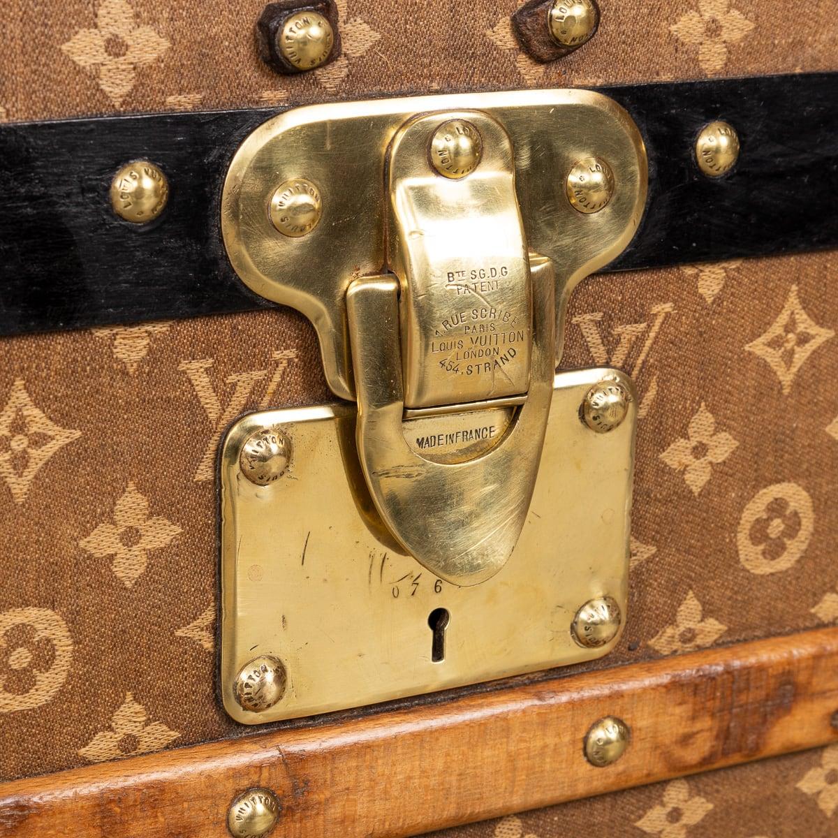 Antique 19th Century Louis Vuitton Trunk In Woven Canvas, France c.1890 8