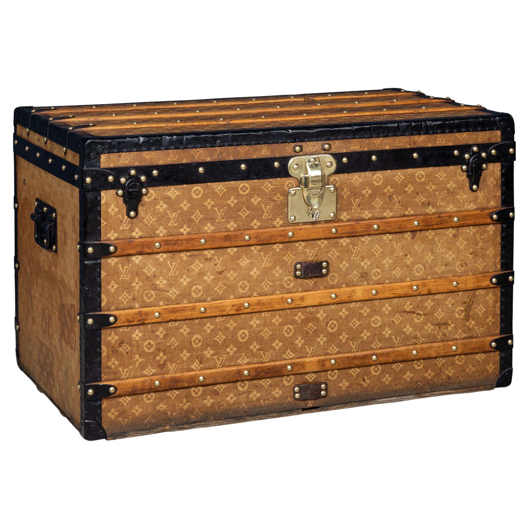 Antique 19th Century Louis Vuitton Trunk In Woven Canvas, France c.1890 For Sale