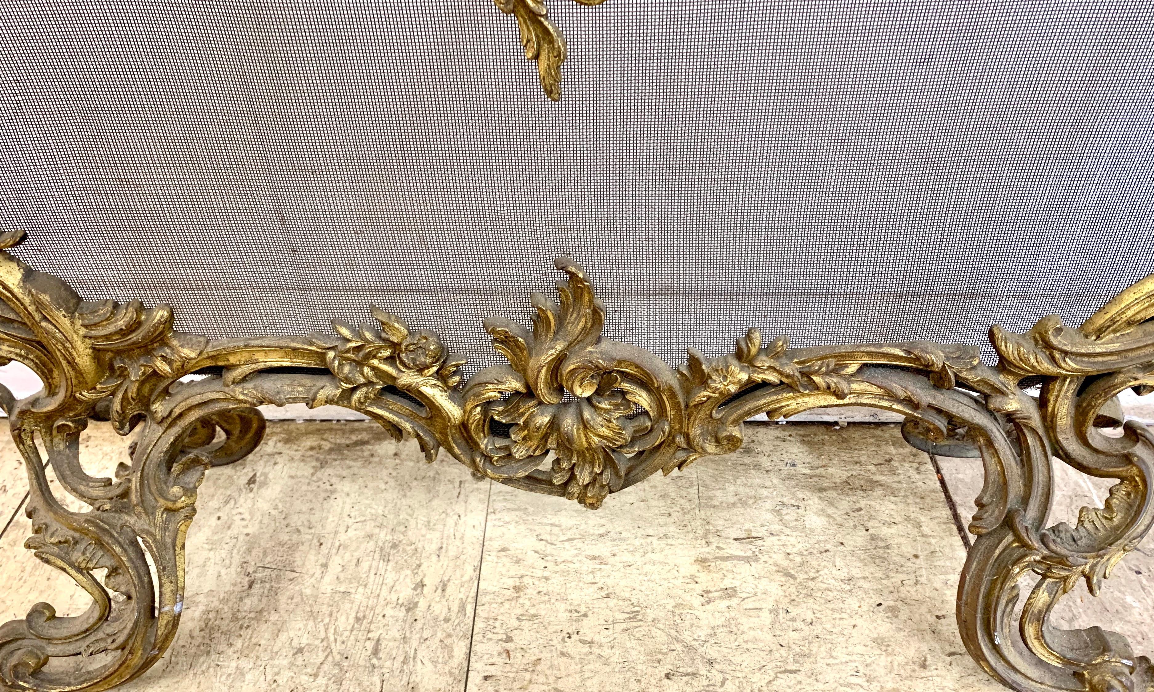 Antique 19th Century Louis XV Brass Fireplace Screen with Cherub 3