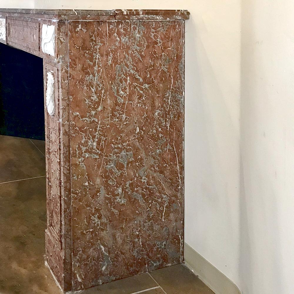 Antique 19th Century Louis XVI French Rouge and Carrara Marble Chimenea Mantel en venta 3