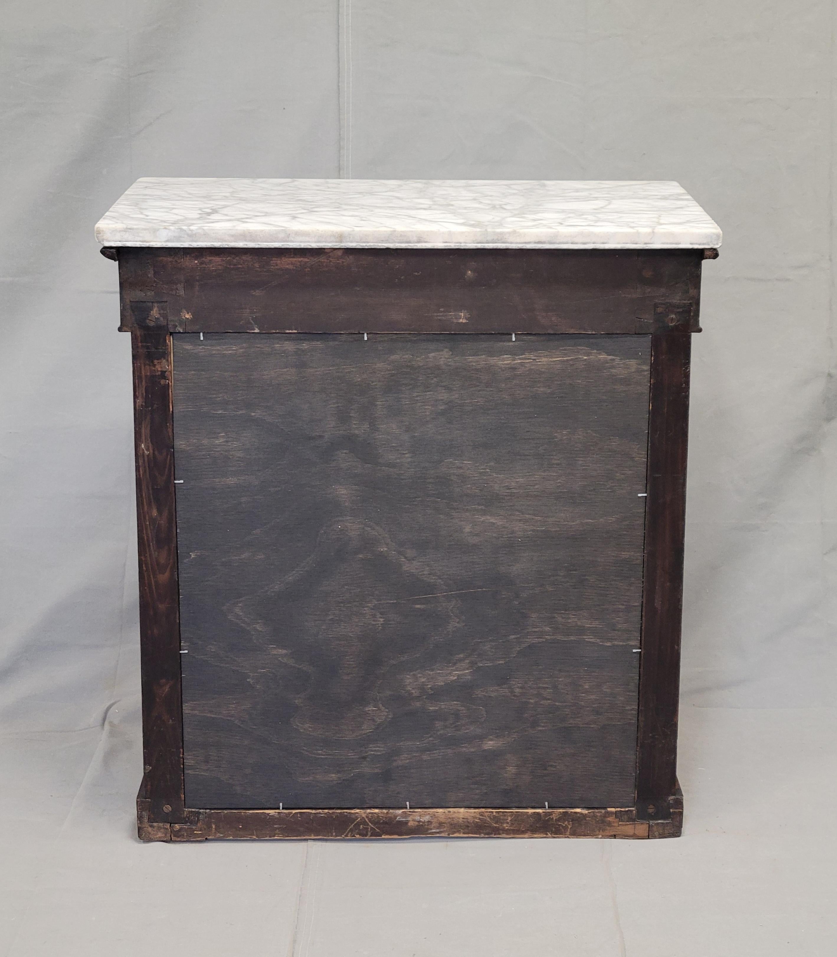 Antique 19th Century Mahogany Console Table With Carrara Marble Top For Sale 5
