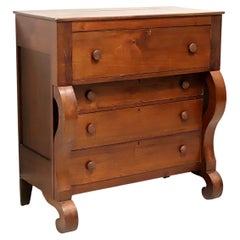 Ancienne commode à quatre tiroirs en acajou de style Empire du 19ème siècle