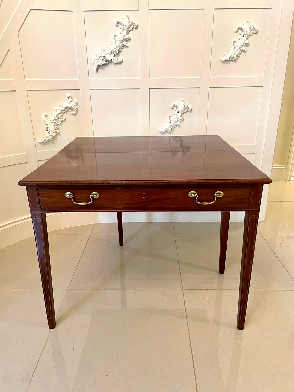 Antique 19th Century Mahogany Inlaid Drop Leaf Side/Lamp Table In Excellent Condition For Sale In Suffolk, GB