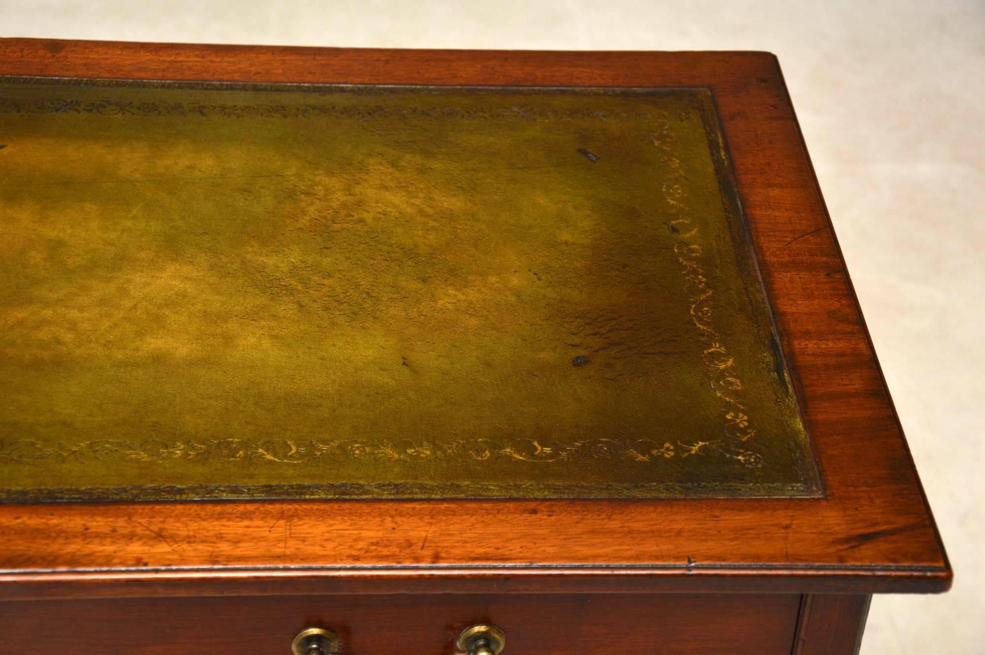 Antique 19th Century Mahogany Leather Top Writing Table 3