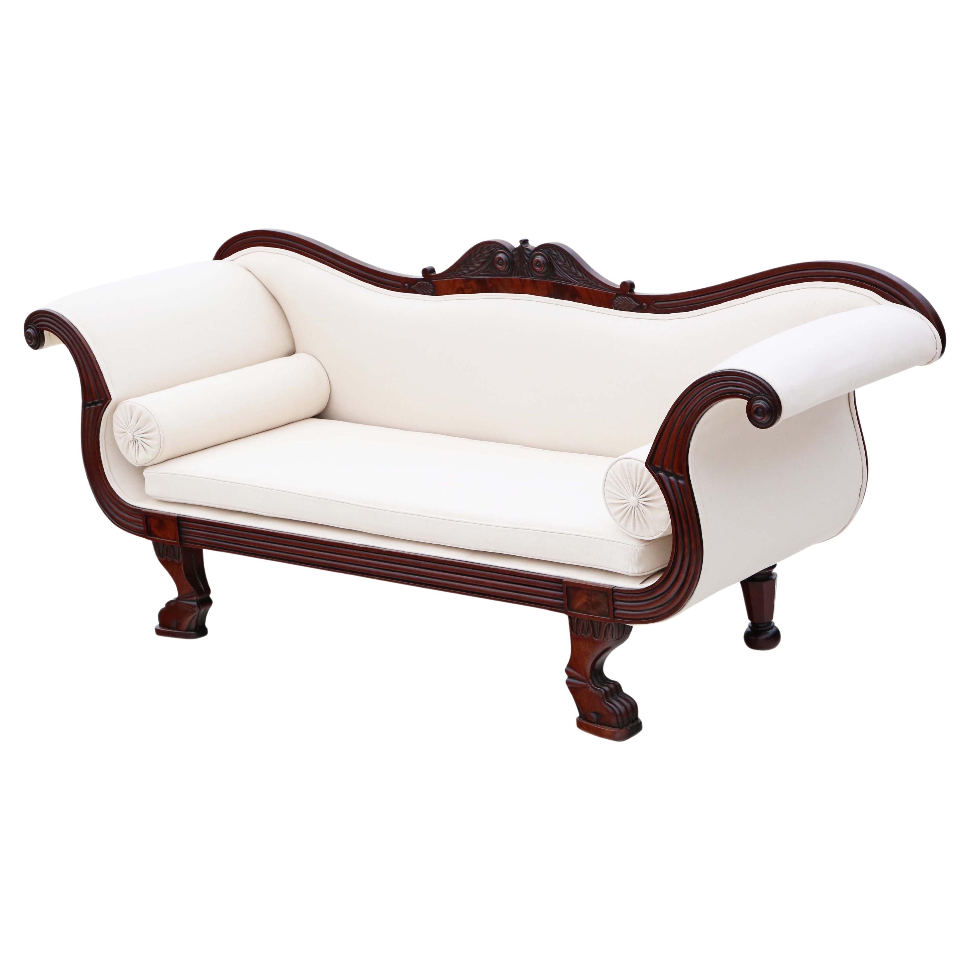 Antico divano con bracci a voluta in mogano del XIX secolo - Qualità pregiata
