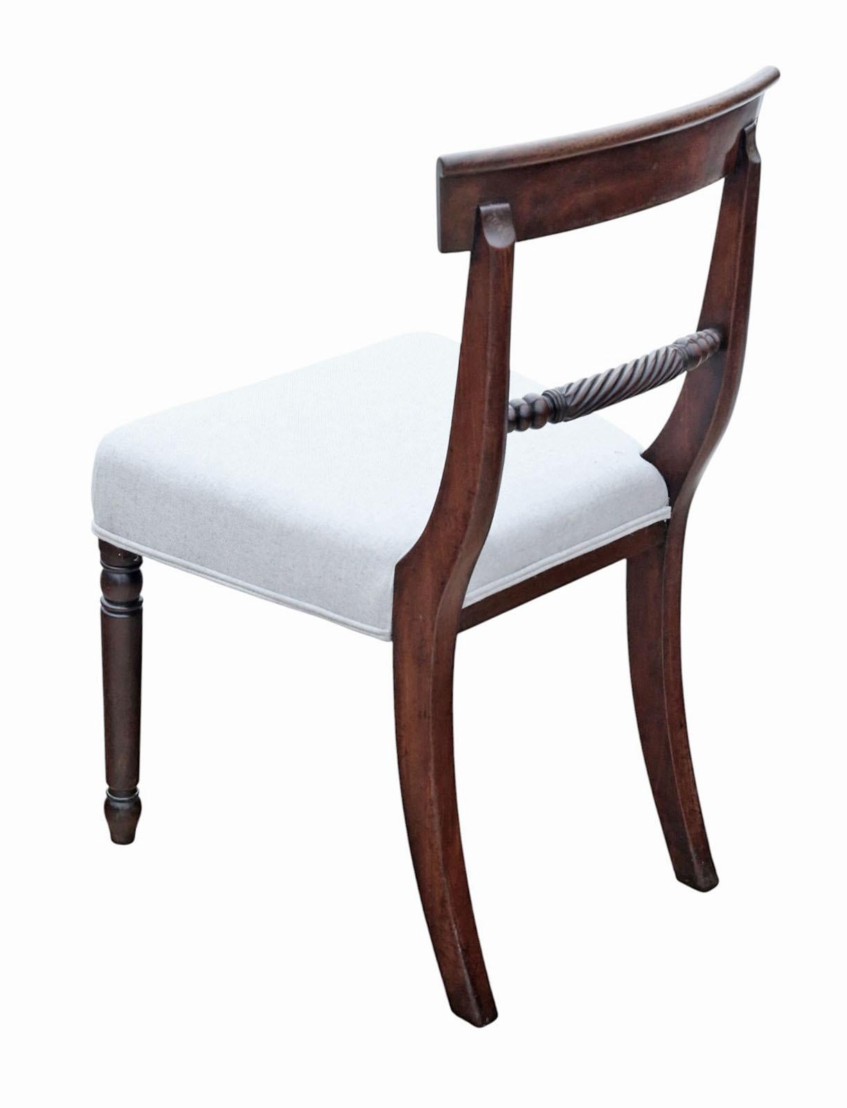 Britannico Antico set di 4 sedie da pranzo in mogano del Century Furniture - Mobili di alta qualità in vendita