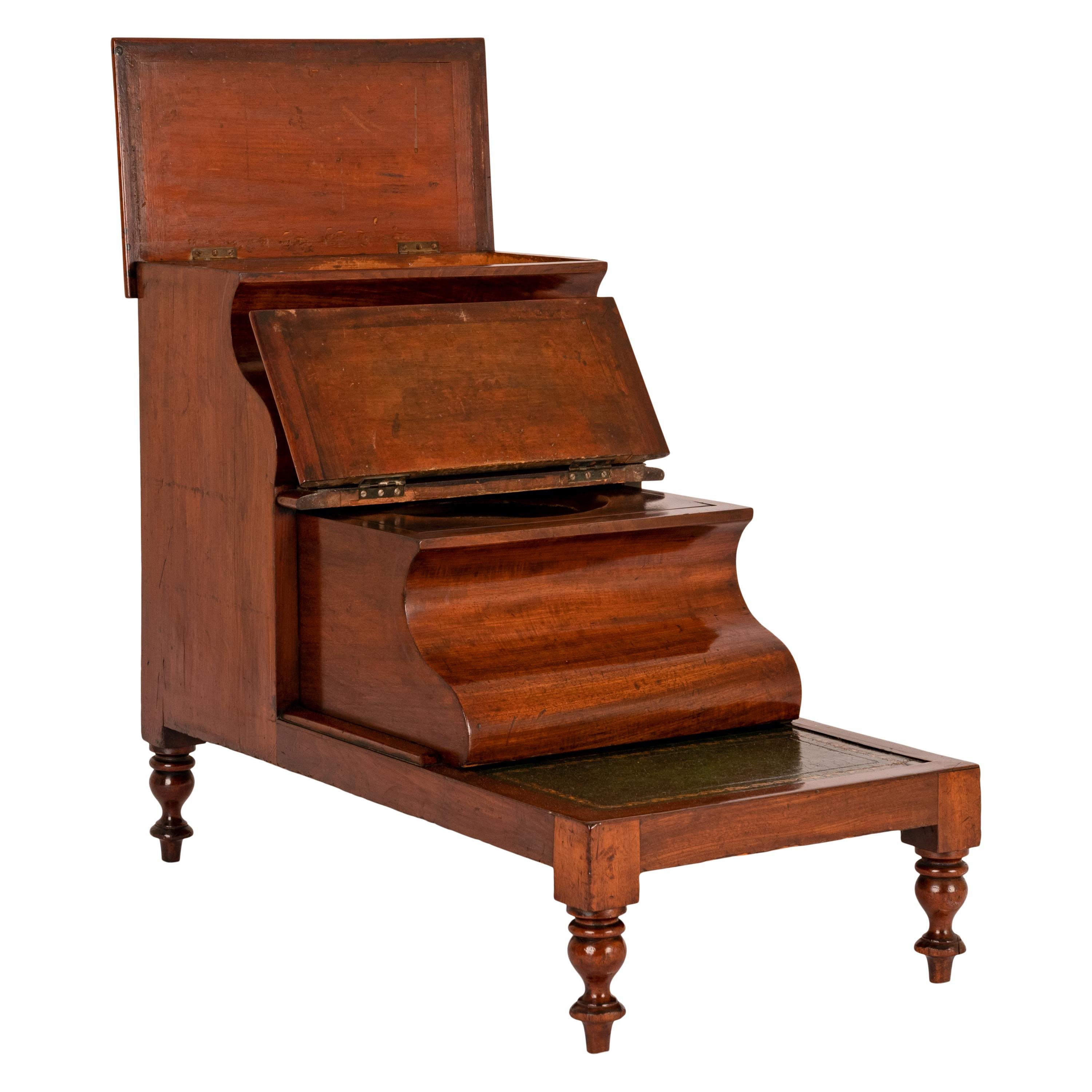 Antique 19th Century Mahogany Tooled & Gilded Leather Library Steps Commode 1860 In Good Condition In Portland, OR