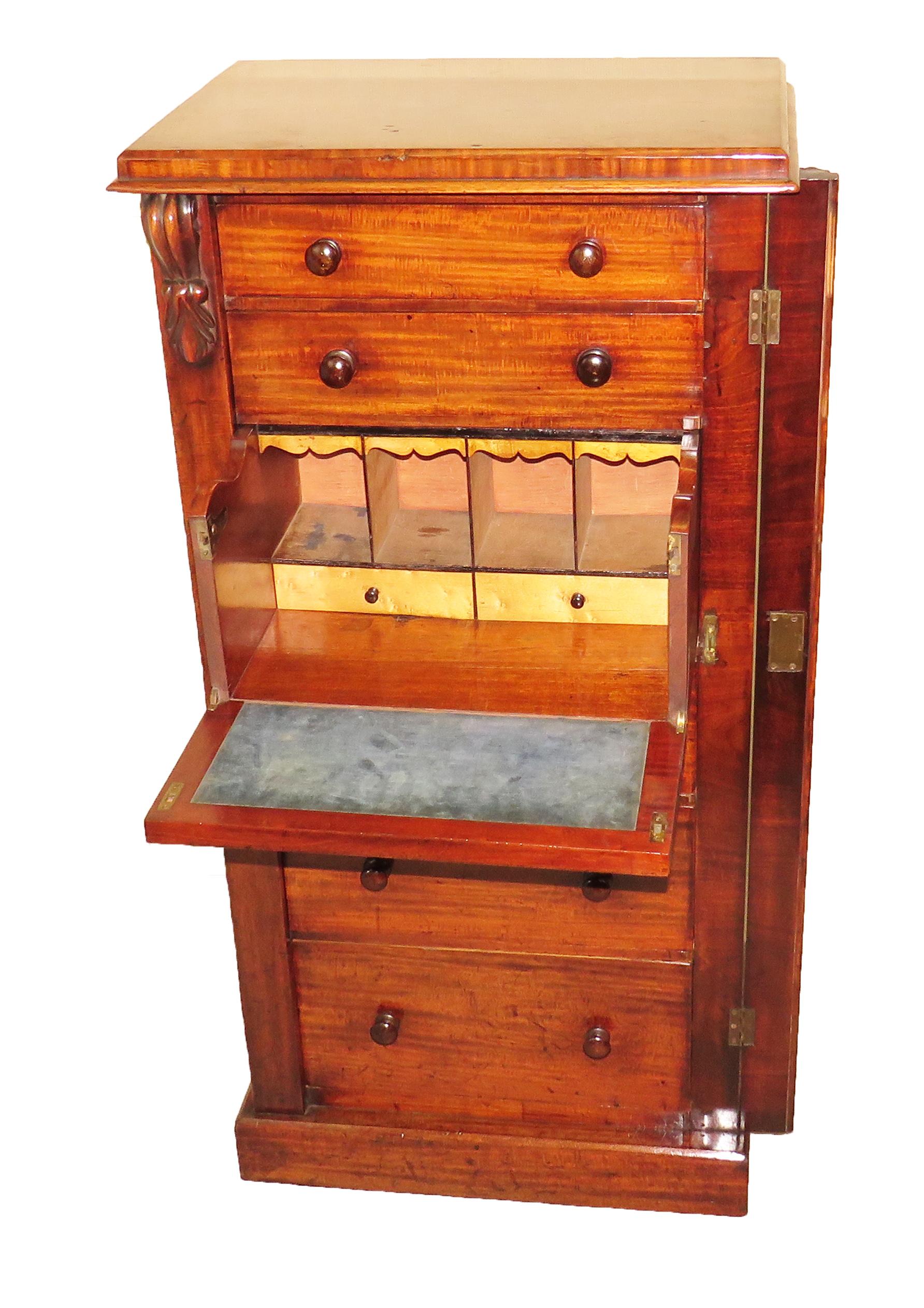 Antique 19th Century Mahogany Wellington Chest In Good Condition In Bedfordshire, GB