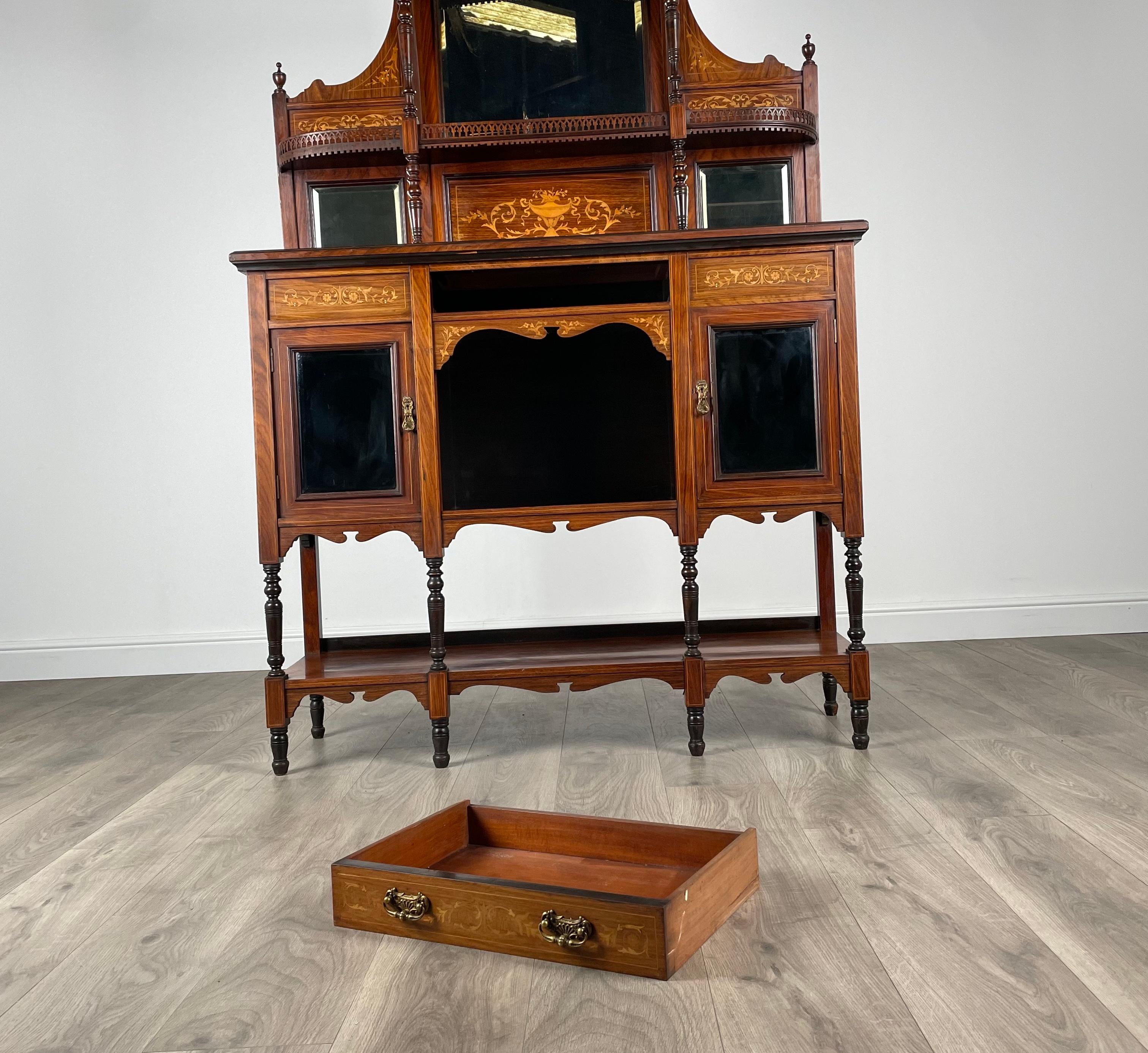 Antikes Sideboard mit Intarsien aus Palisanderholz aus dem 19. Jahrhundert ( REF AF-1935) im Angebot 2