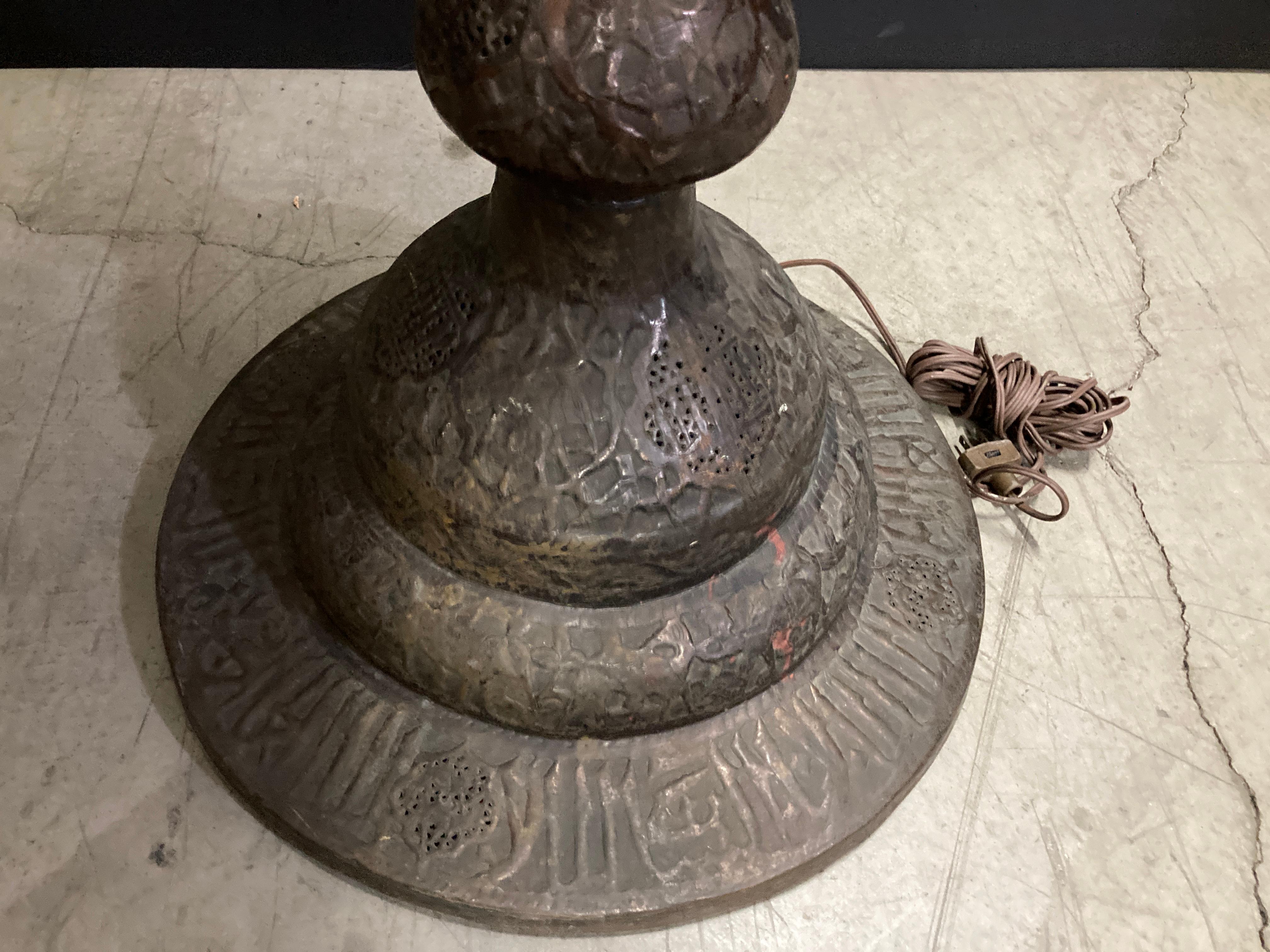 Antique 19th Century Middle Eastern Moorish Brass Pierced Floor Lamp For Sale 10