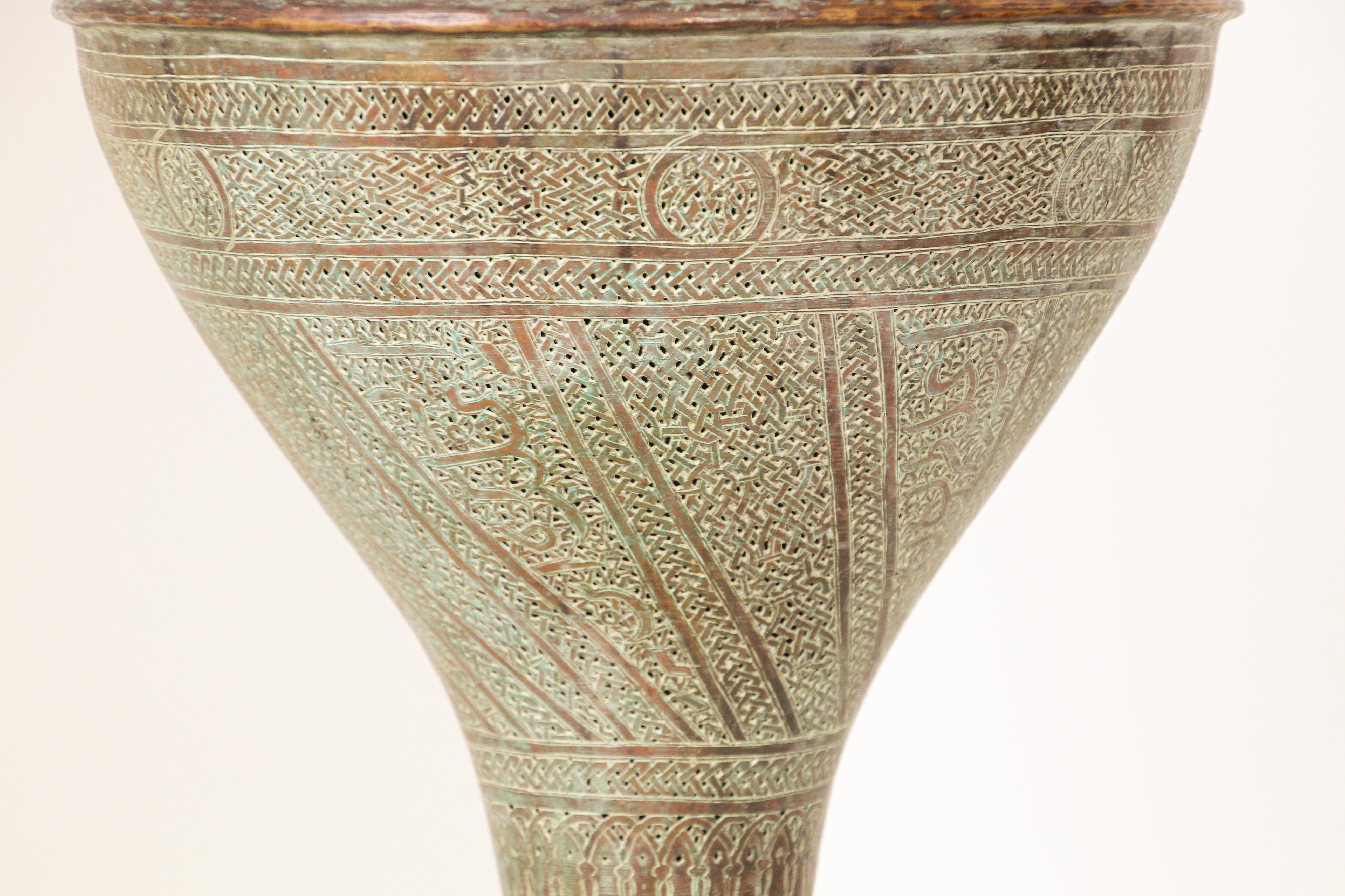 Moorish Antique 19th Century Middle Eastern Oriental Brass Mughal Floor Lamp For Sale