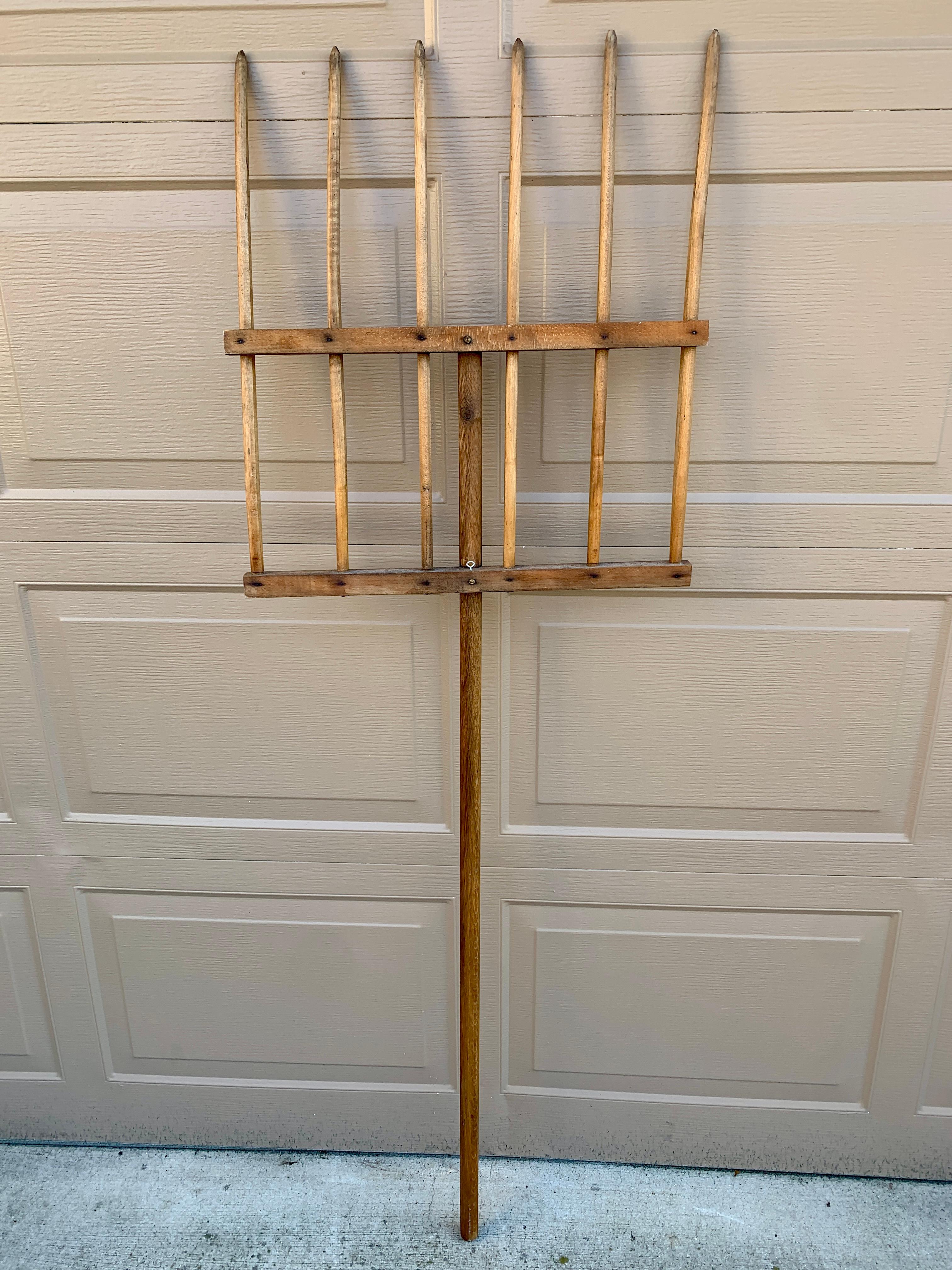 Antique 19th Century Monumental Hand Made Wooden Pitchfork For Sale 3