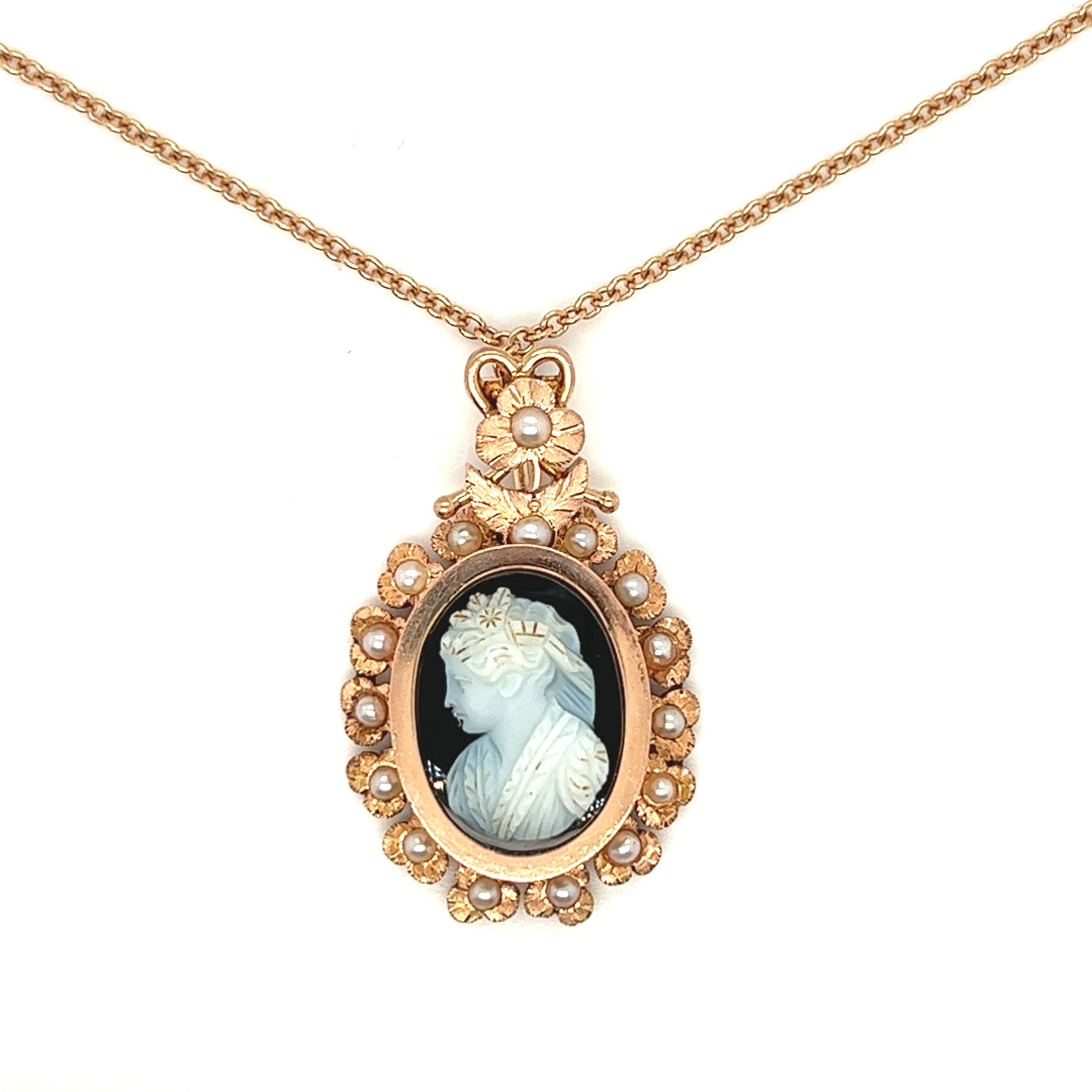 Bague et pendentif en onyx camée et perle naturelle du 19e siècle en vente 4