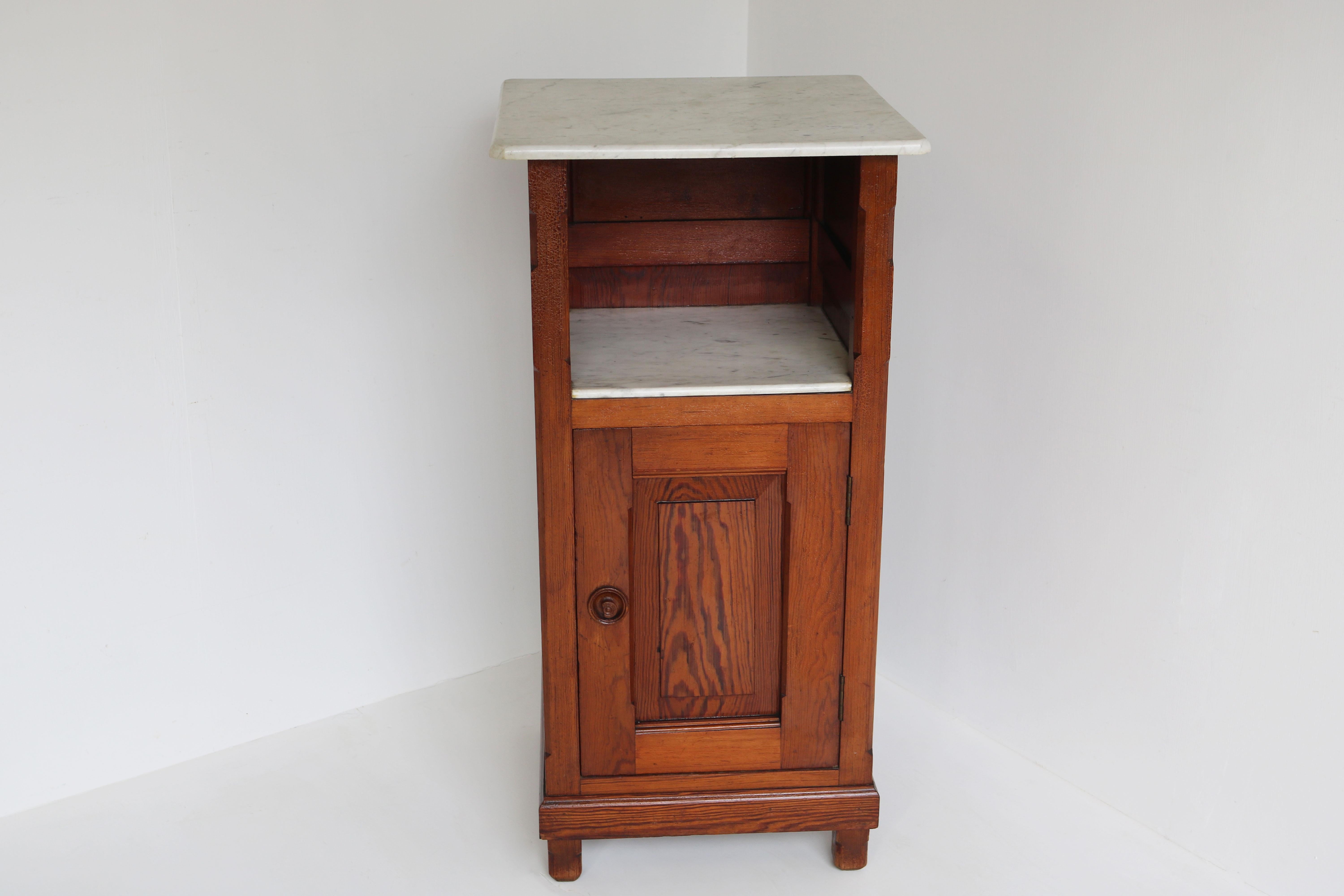 Antique 19th Century Night Stand / Cabinet Solid Pitchpine & Carrara Marble Tops In Good Condition For Sale In Ijzendijke, NL