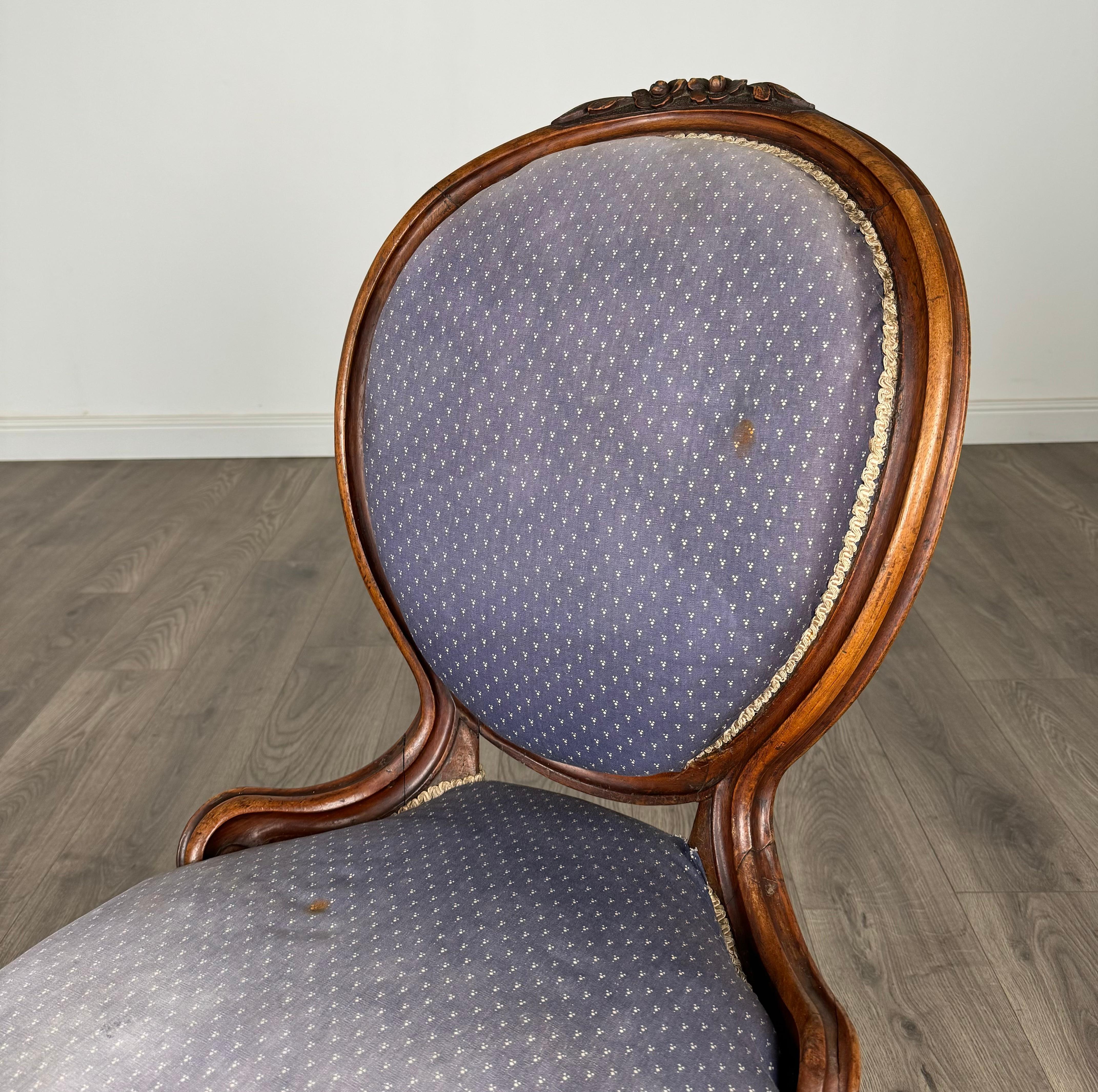 Chaise d'infirmière ancienne du 19ème siècle en acajou ( REF AF-3142 ) en vente 3