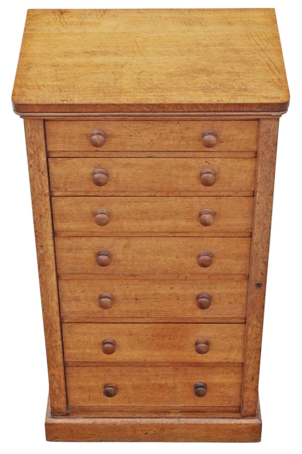 Britannique Ancienne commode à 7 tiroirs en Oak Wellington du 19ème siècle - Edwards & Roberts en vente
