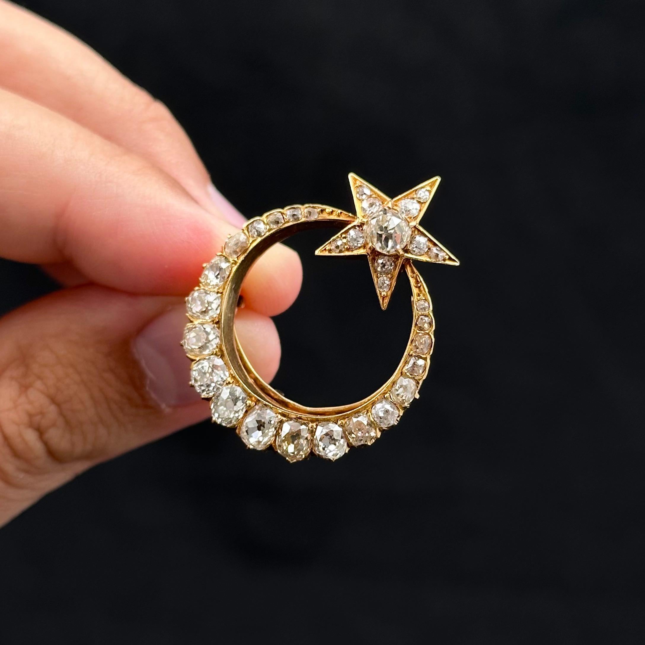 Antique 19th Century Old Mine Cut Diamond Crescent Moon Star Brooch Yellow Gold For Sale 4