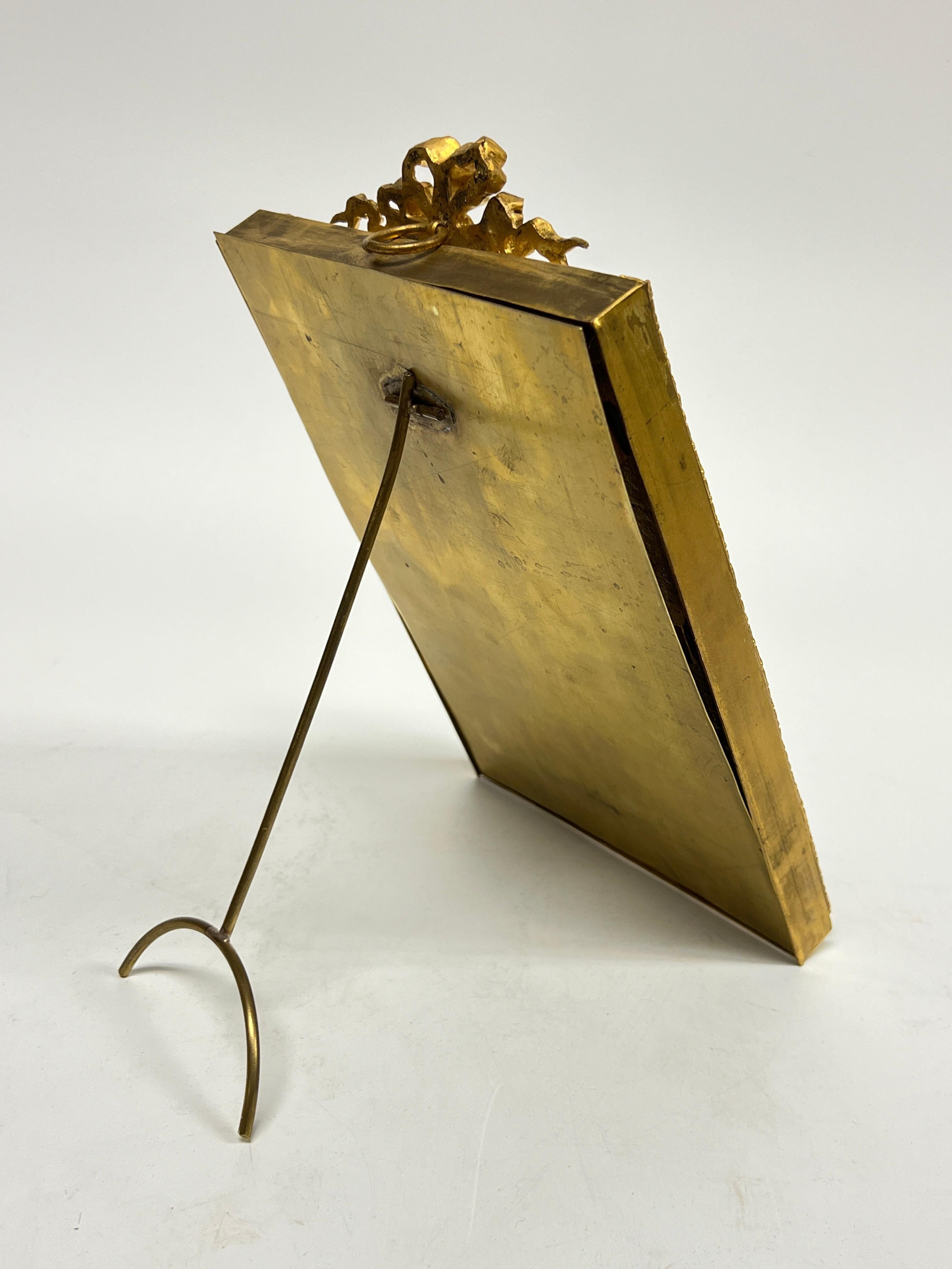 XIXe siècle Cadre ancien en bronze doré du 19ème siècle en vente